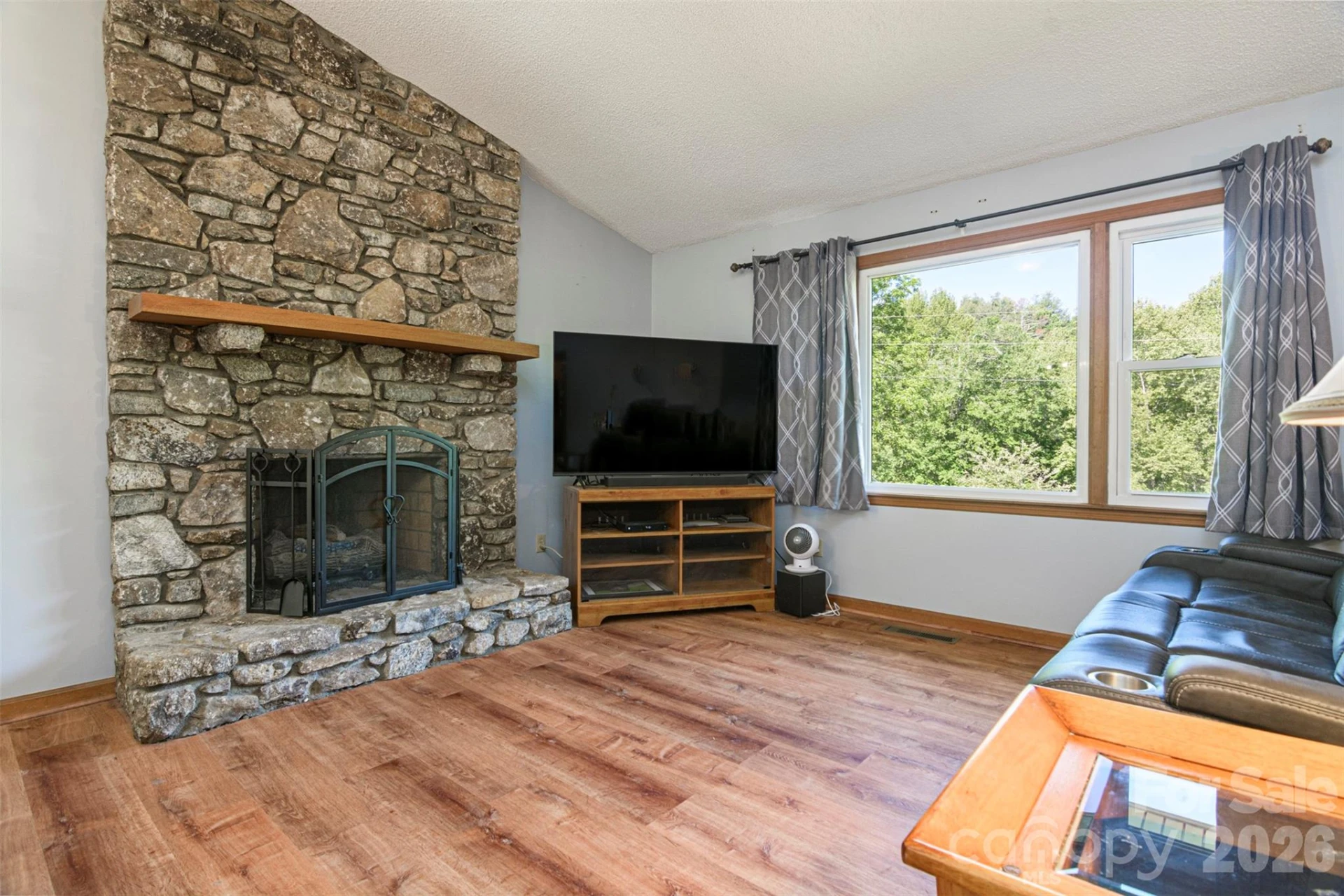 12 Mid Court Drive - Photo 3