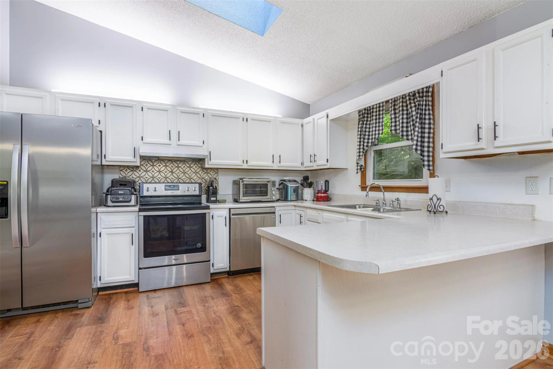 12 Mid Court Drive - Photo 8
