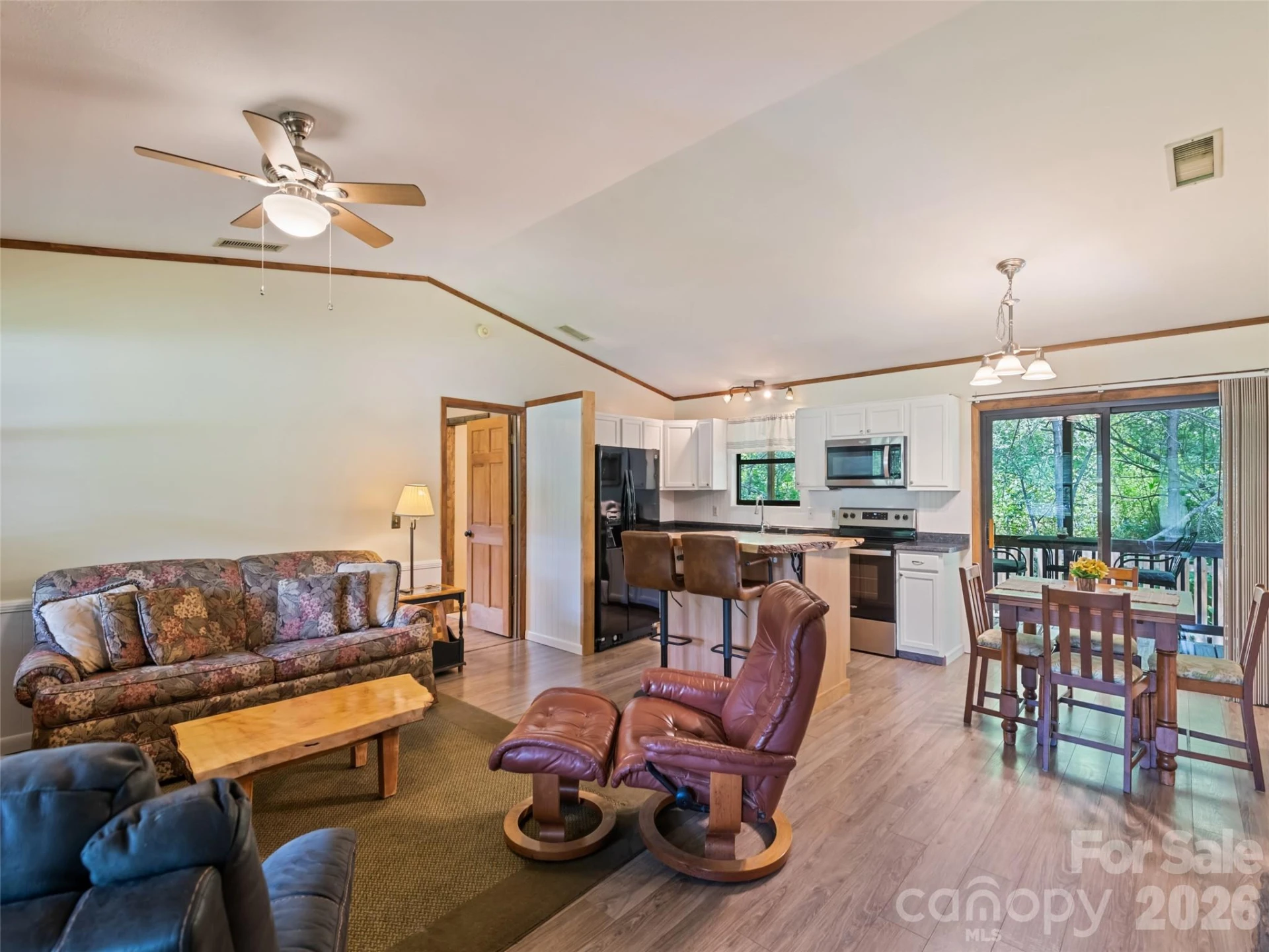 165 Clearwater Drive - Photo 12