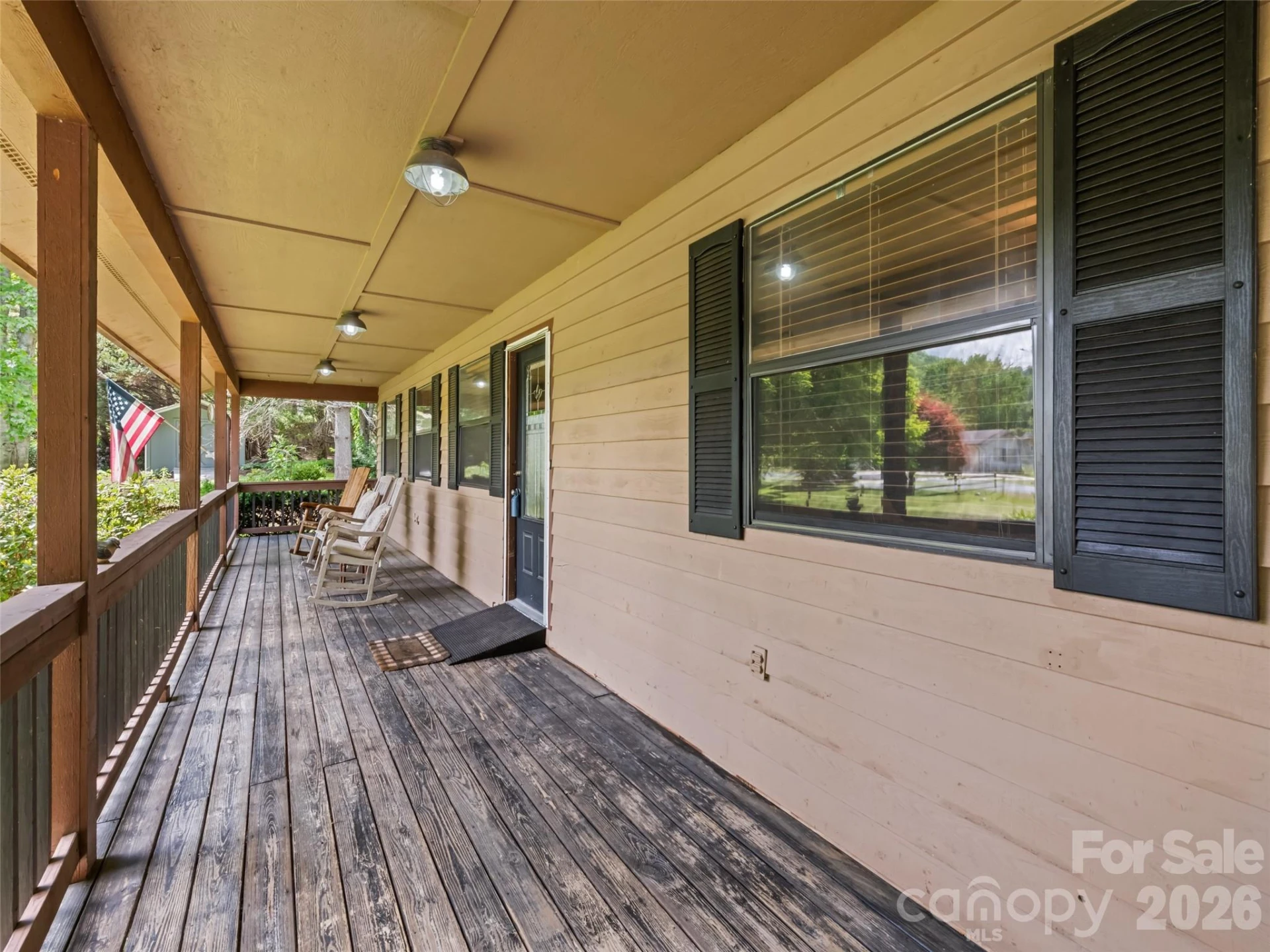 165 Clearwater Drive - Photo 4