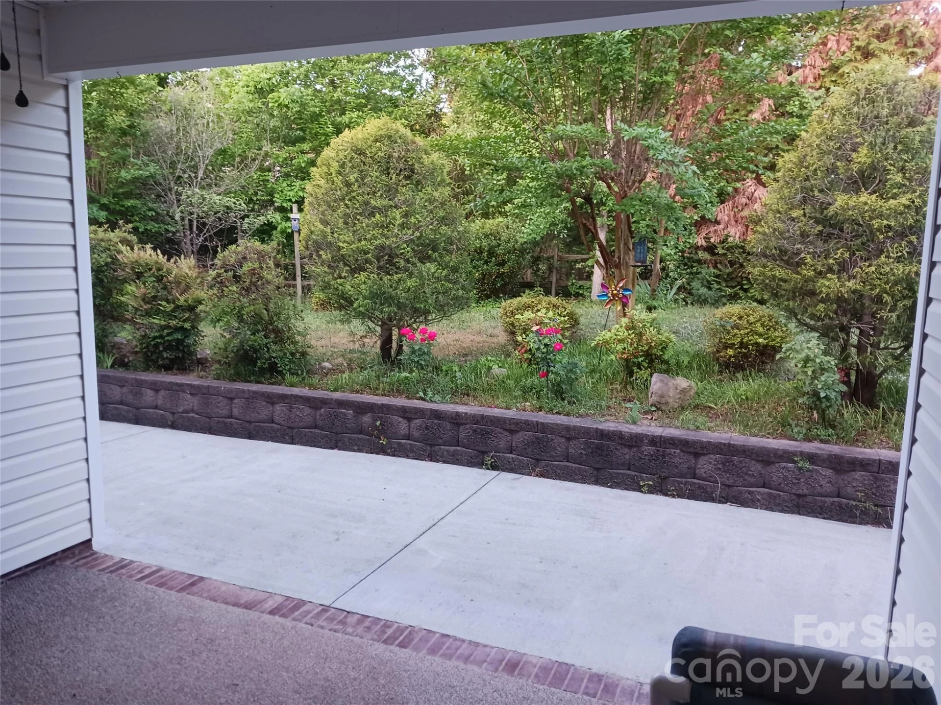 5039 Abbington Way - Photo 5
