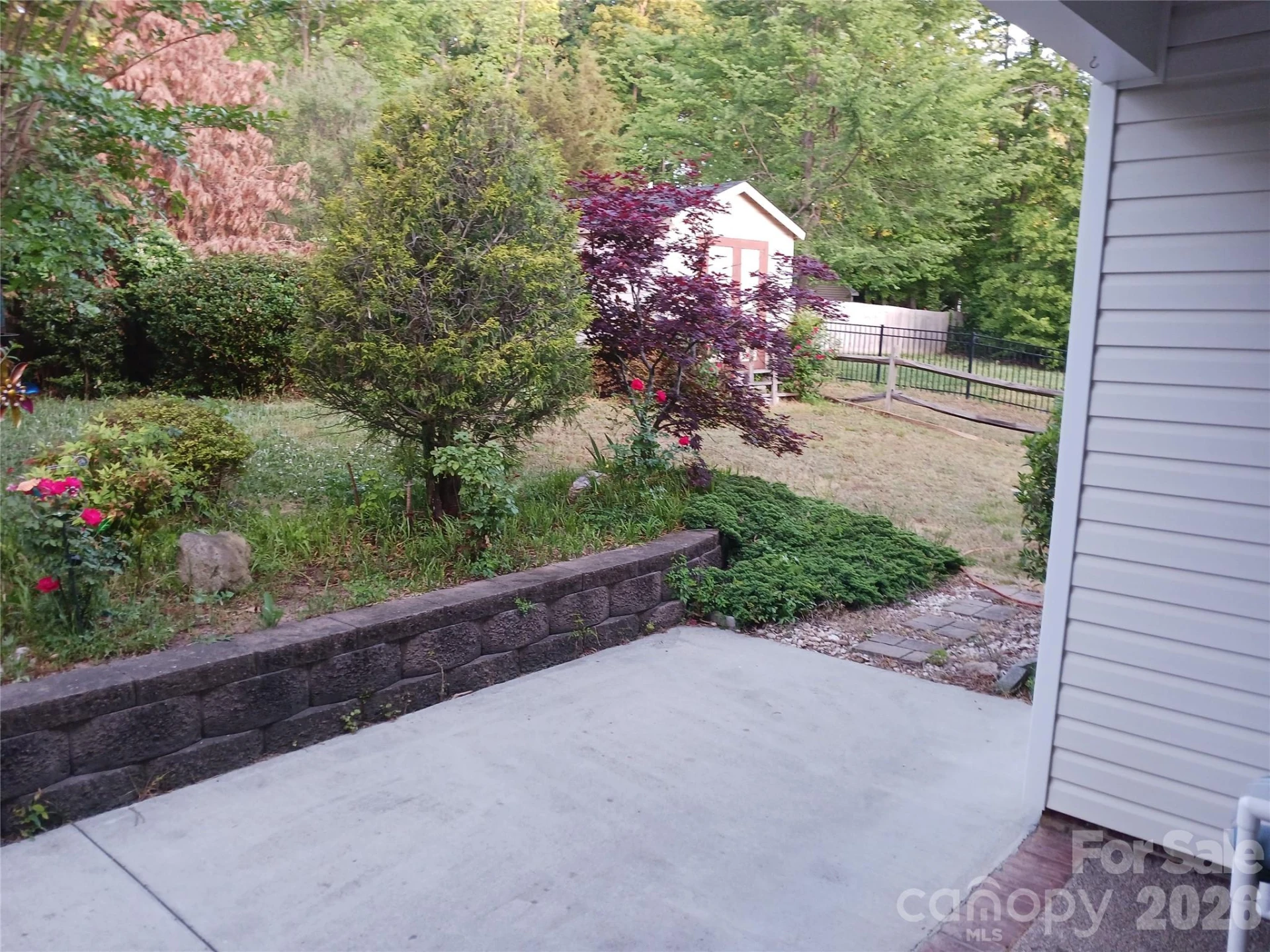 5039 Abbington Way - Photo 6