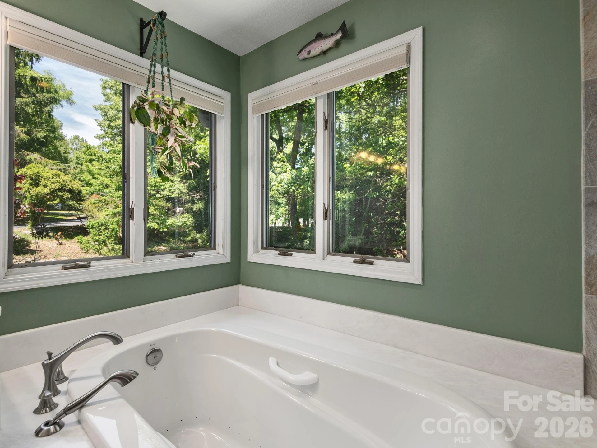 3942 Laurel Park Highway - Photo 16