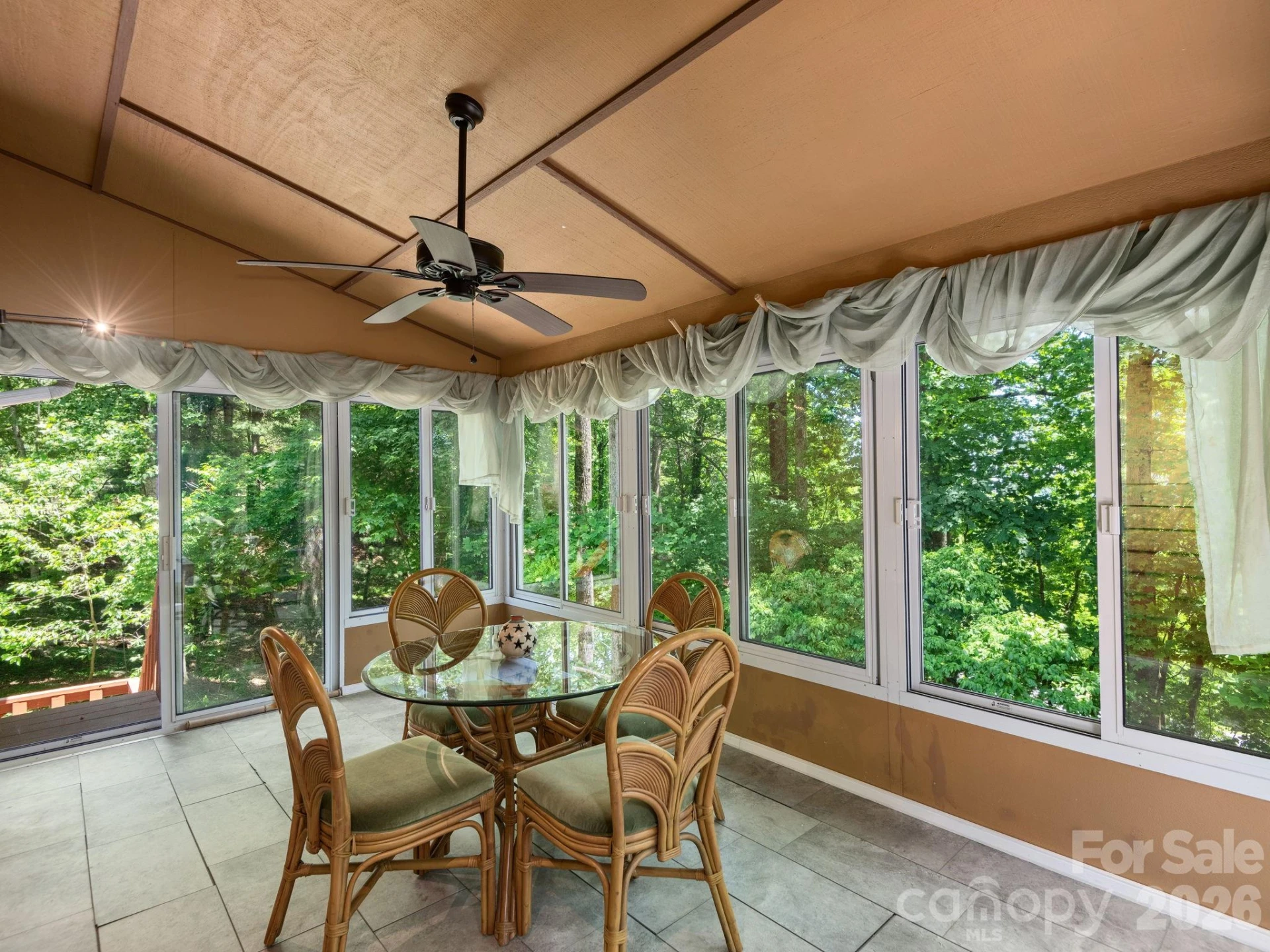 3942 Laurel Park Highway - Photo 22