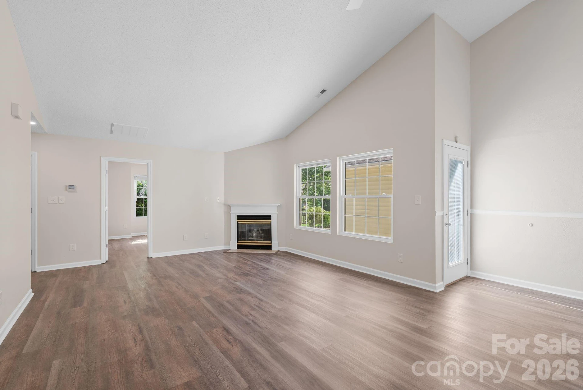 2 Gatehouse Court - Photo 8