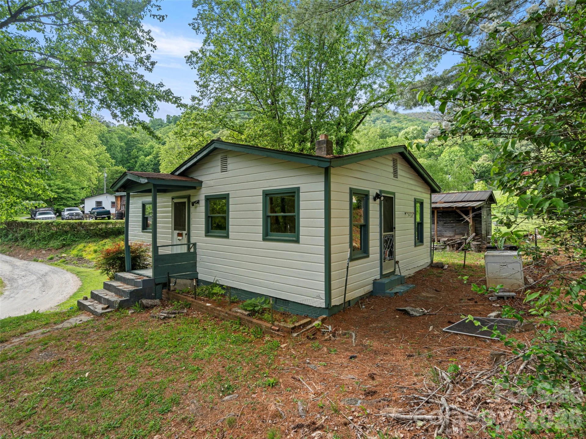 1669 Fisher Creek Road - Photo 3