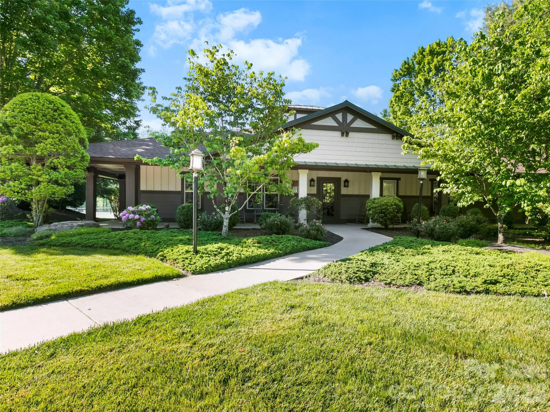 2303 Deermouse Way