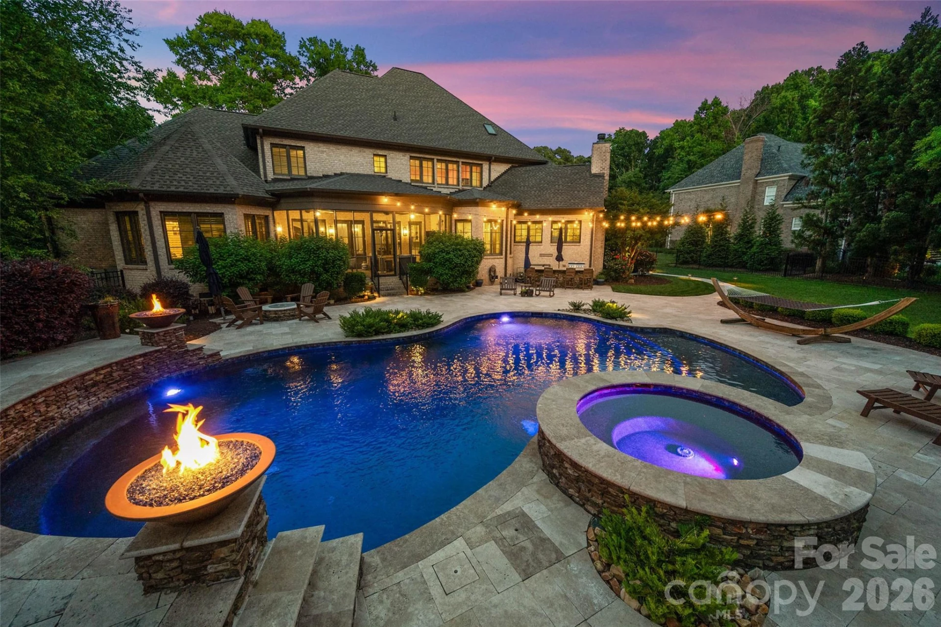 8905 Whirlaway Lane - Photo 3