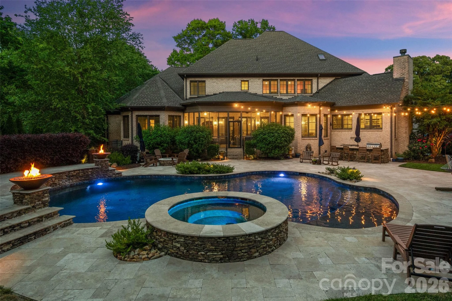 8905 Whirlaway Lane - Photo 4