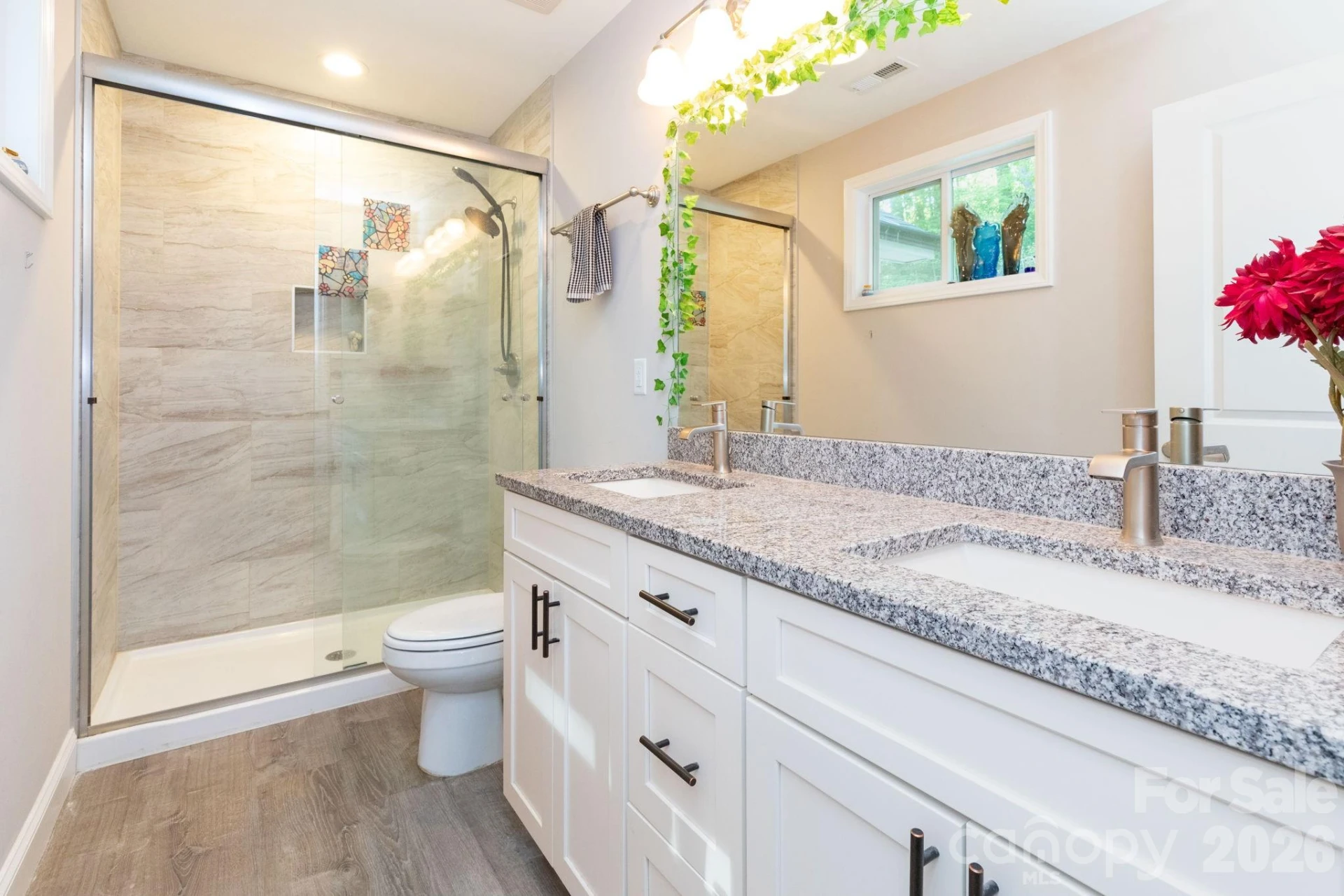 30 Edmond Woods Place - Photo 19