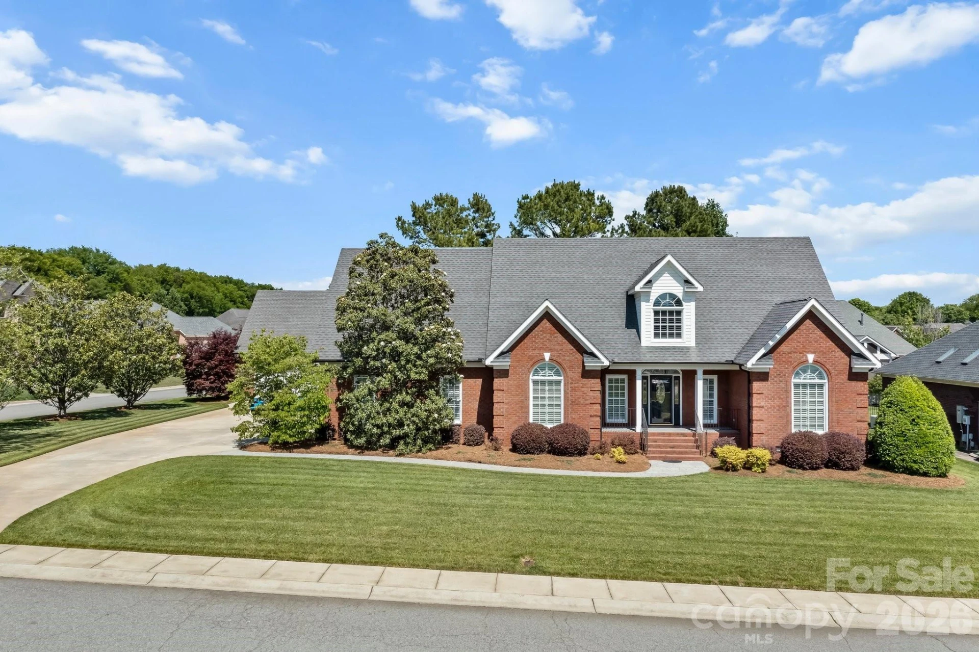 726 Tom Morris Lane