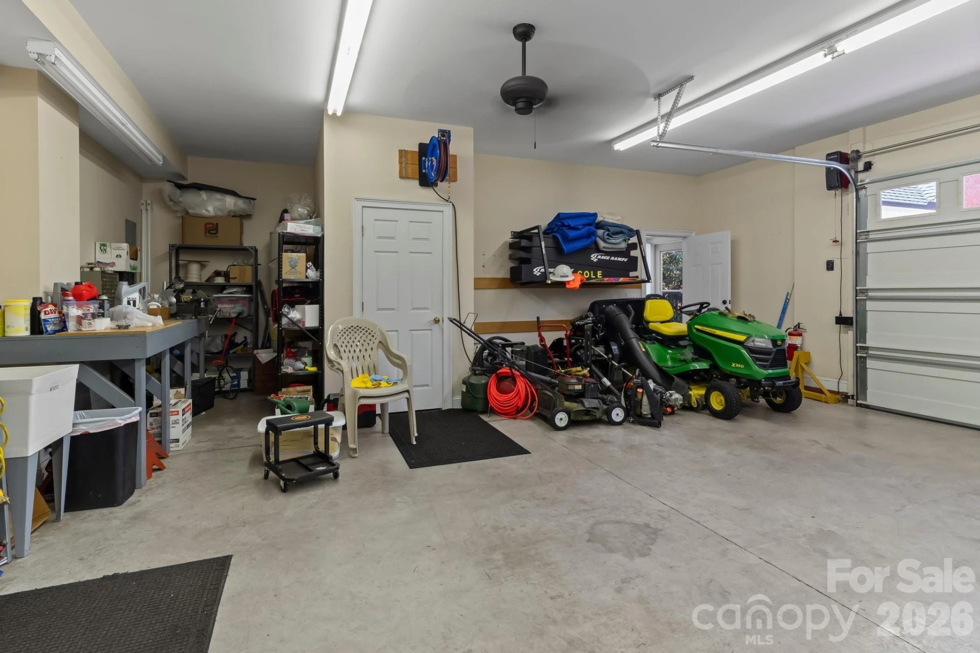 726 Tom Morris Lane - Photo 32