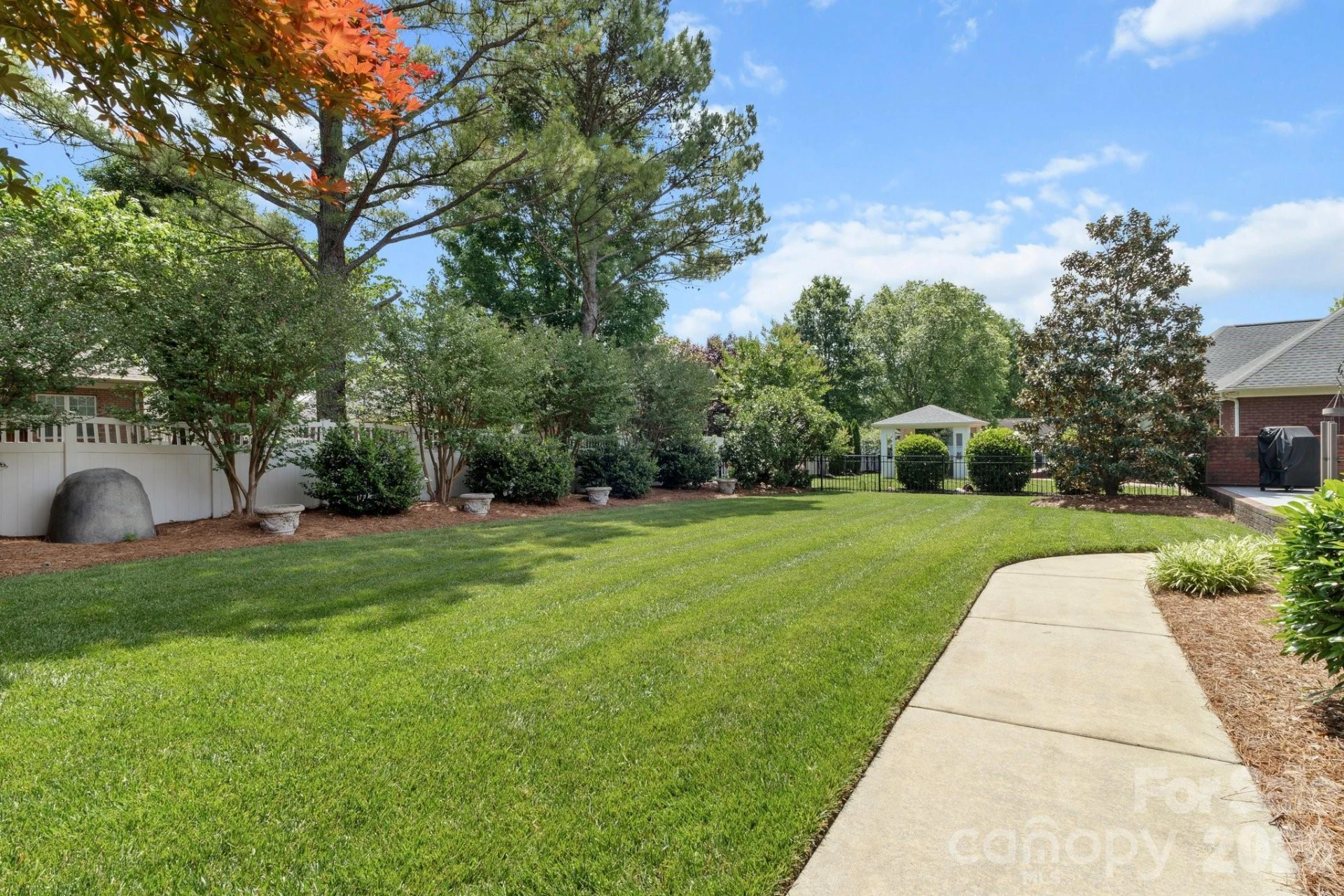 726 Tom Morris Lane - Photo 33