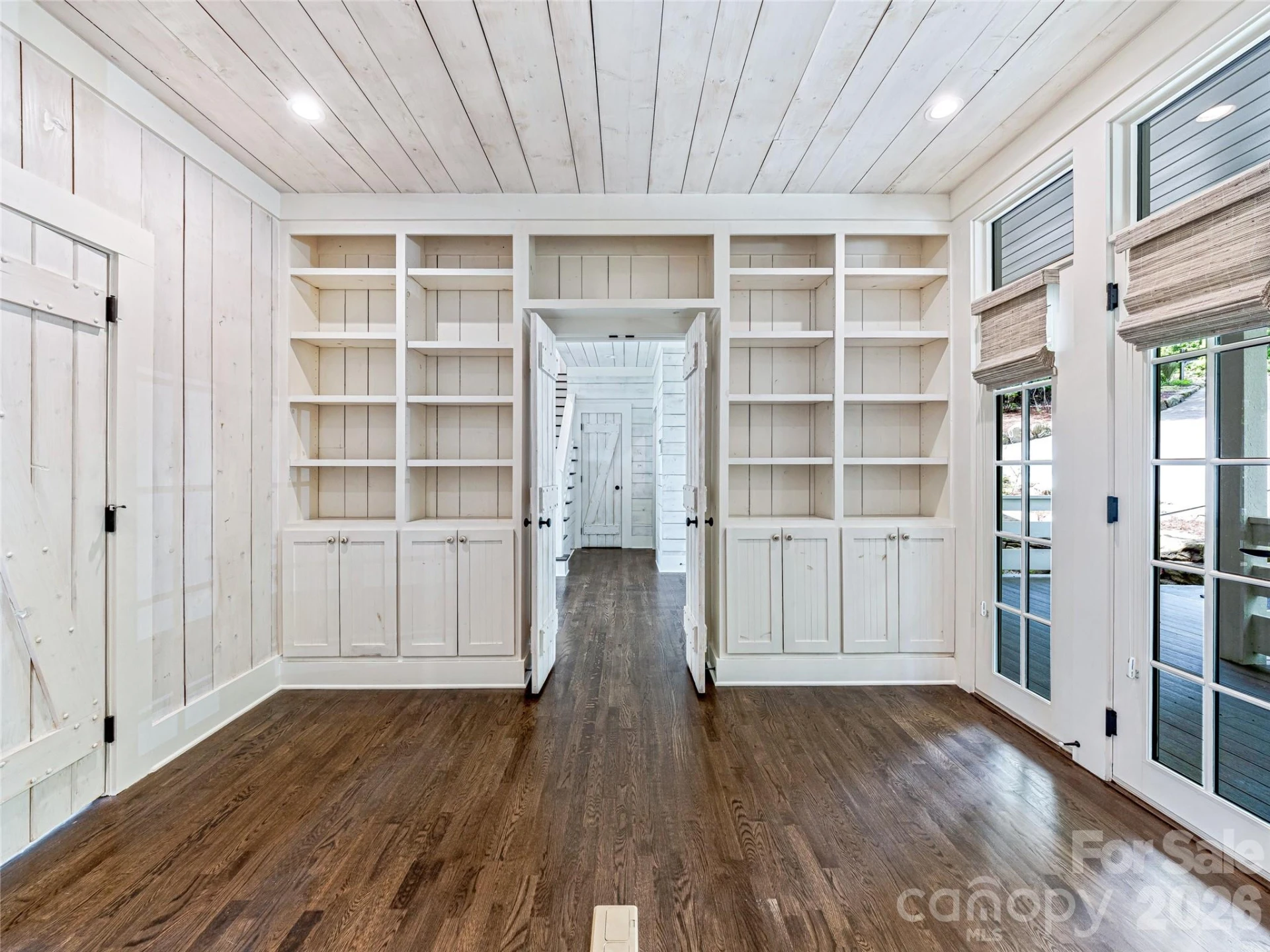 251 Toxaway Court - Photo 11