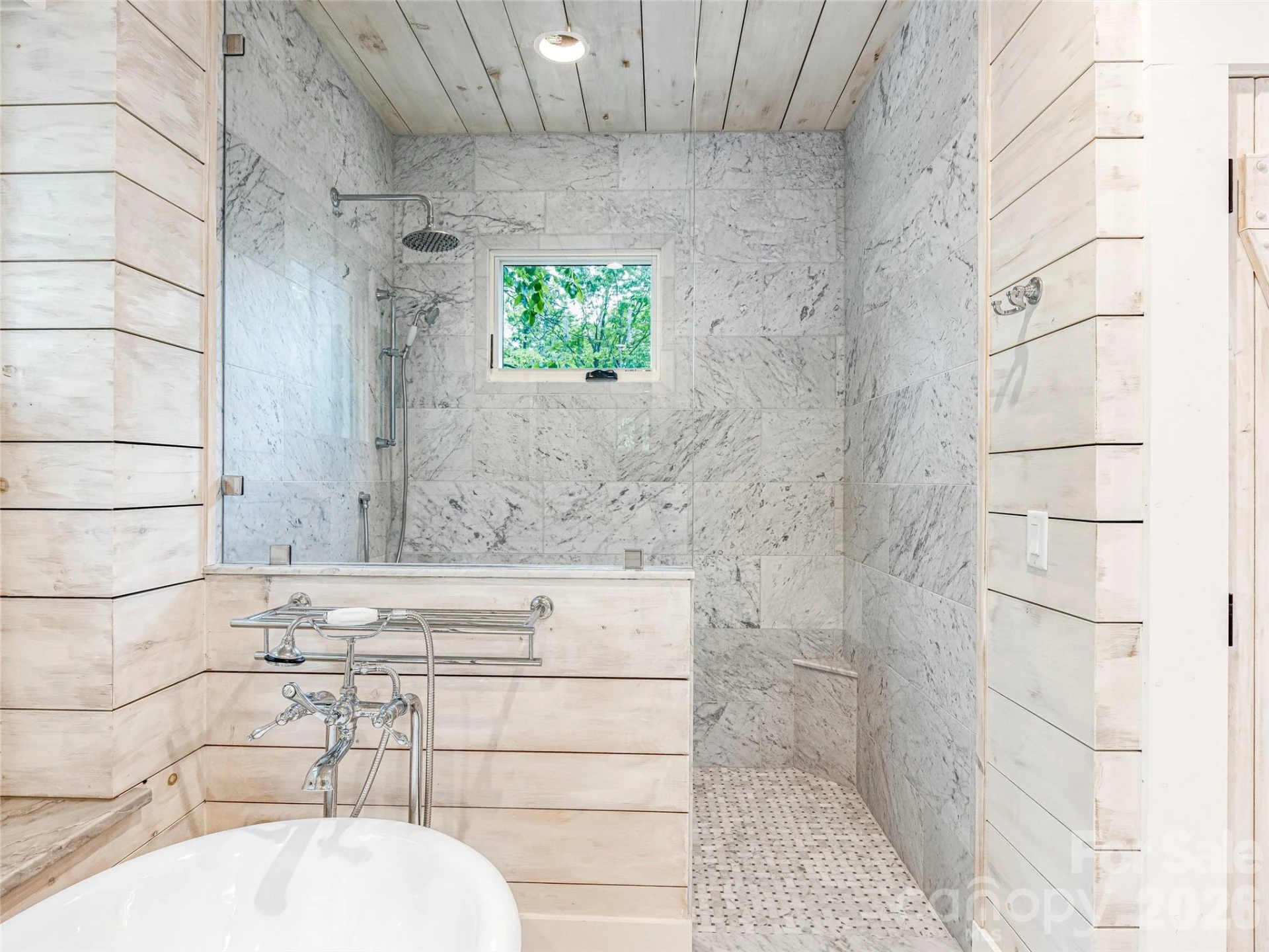 251 Toxaway Court - Photo 17