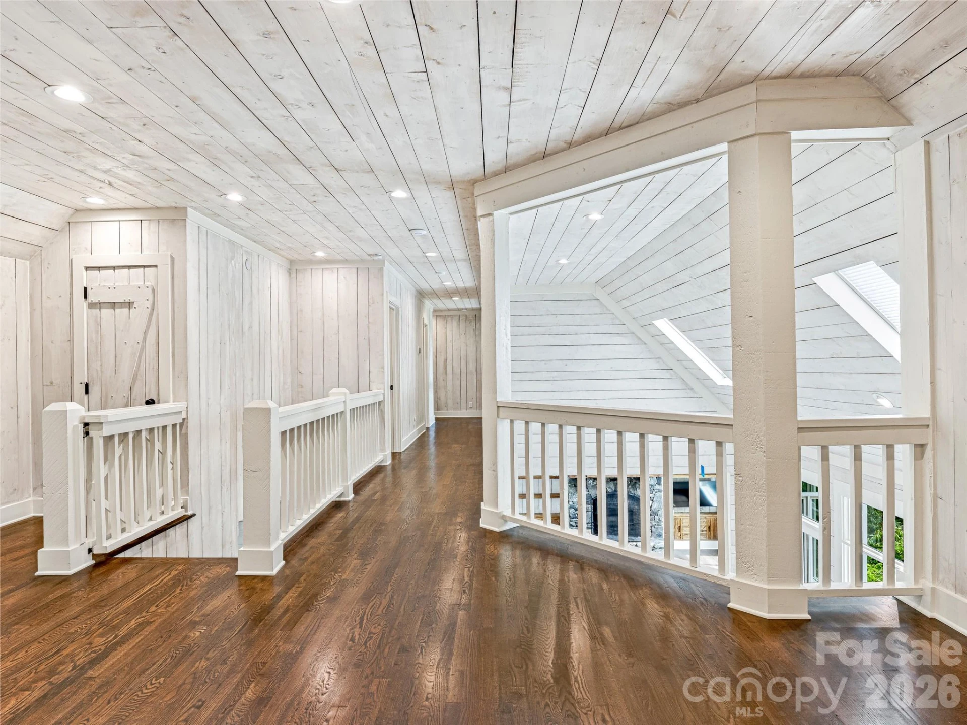 251 Toxaway Court - Photo 19
