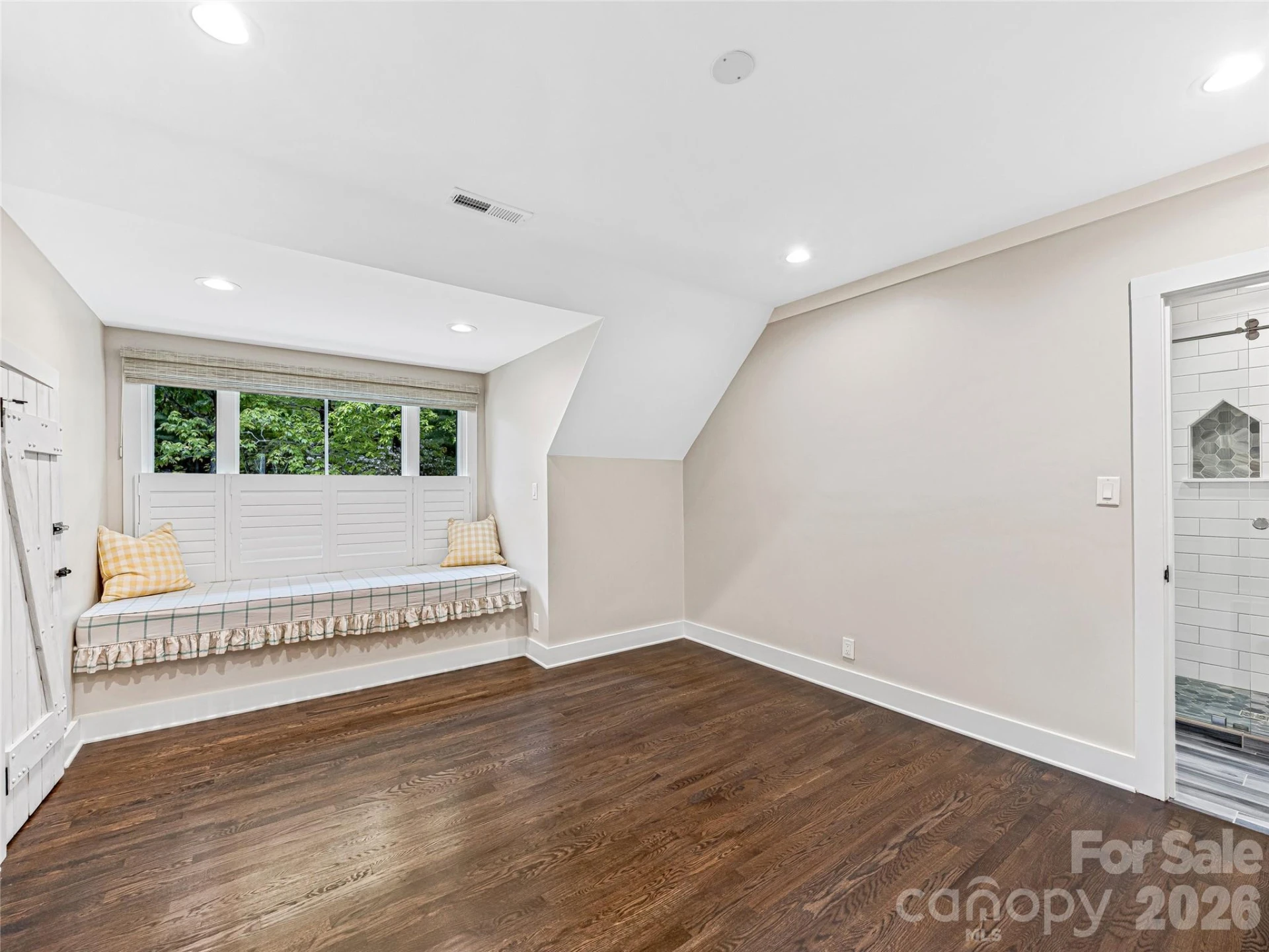 251 Toxaway Court - Photo 22