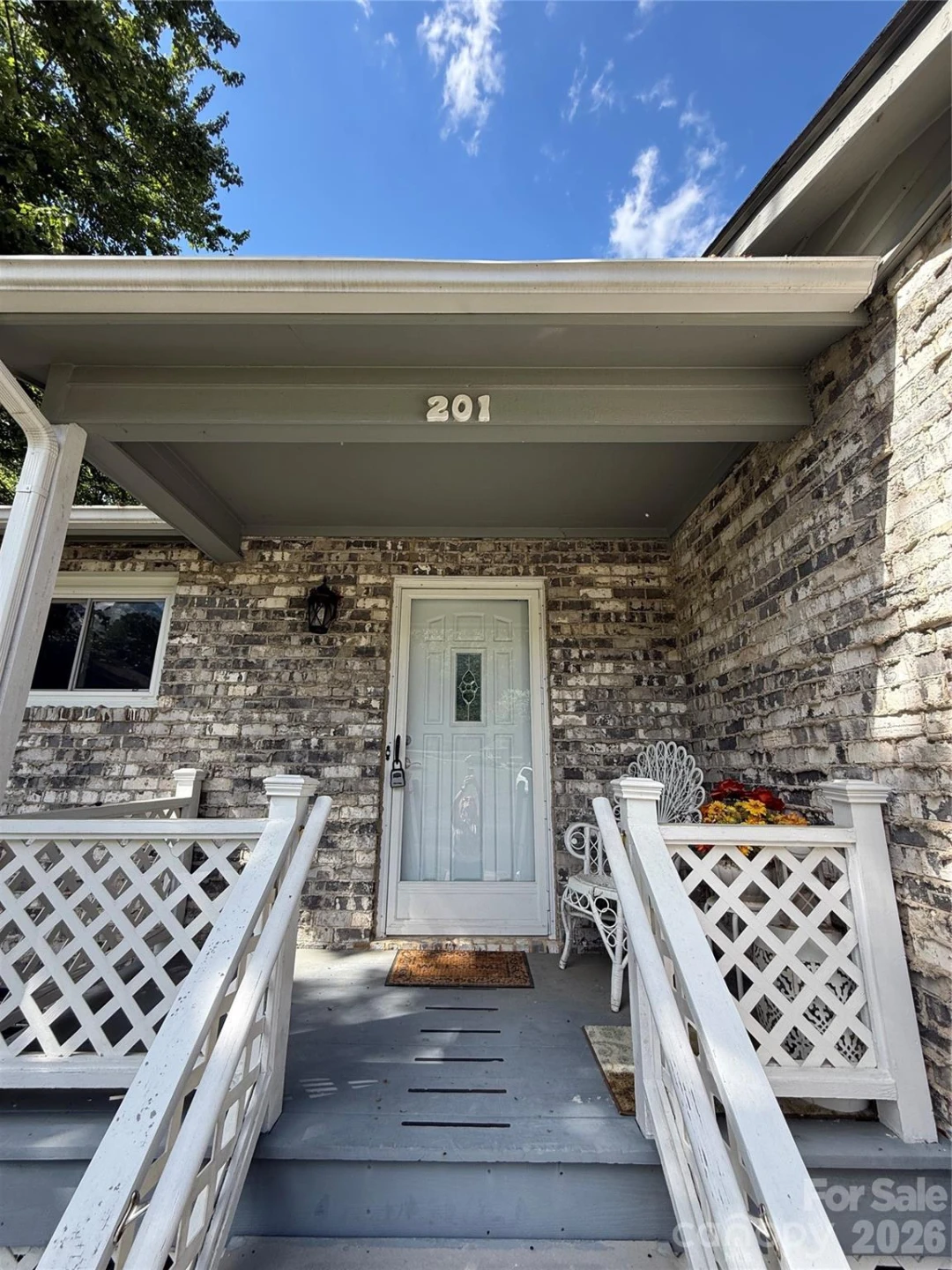 201 Wellington Hills Circle - Photo 2