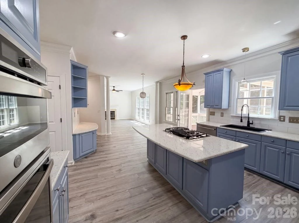 12209 Willingdon Road - Photo 2