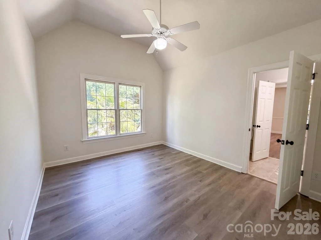 12209 Willingdon Road - Photo 16