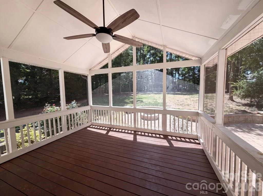 12209 Willingdon Road - Photo 7