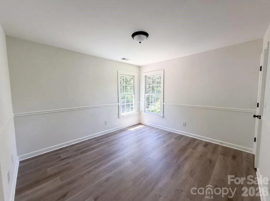 12209 Willingdon Road - Photo 8