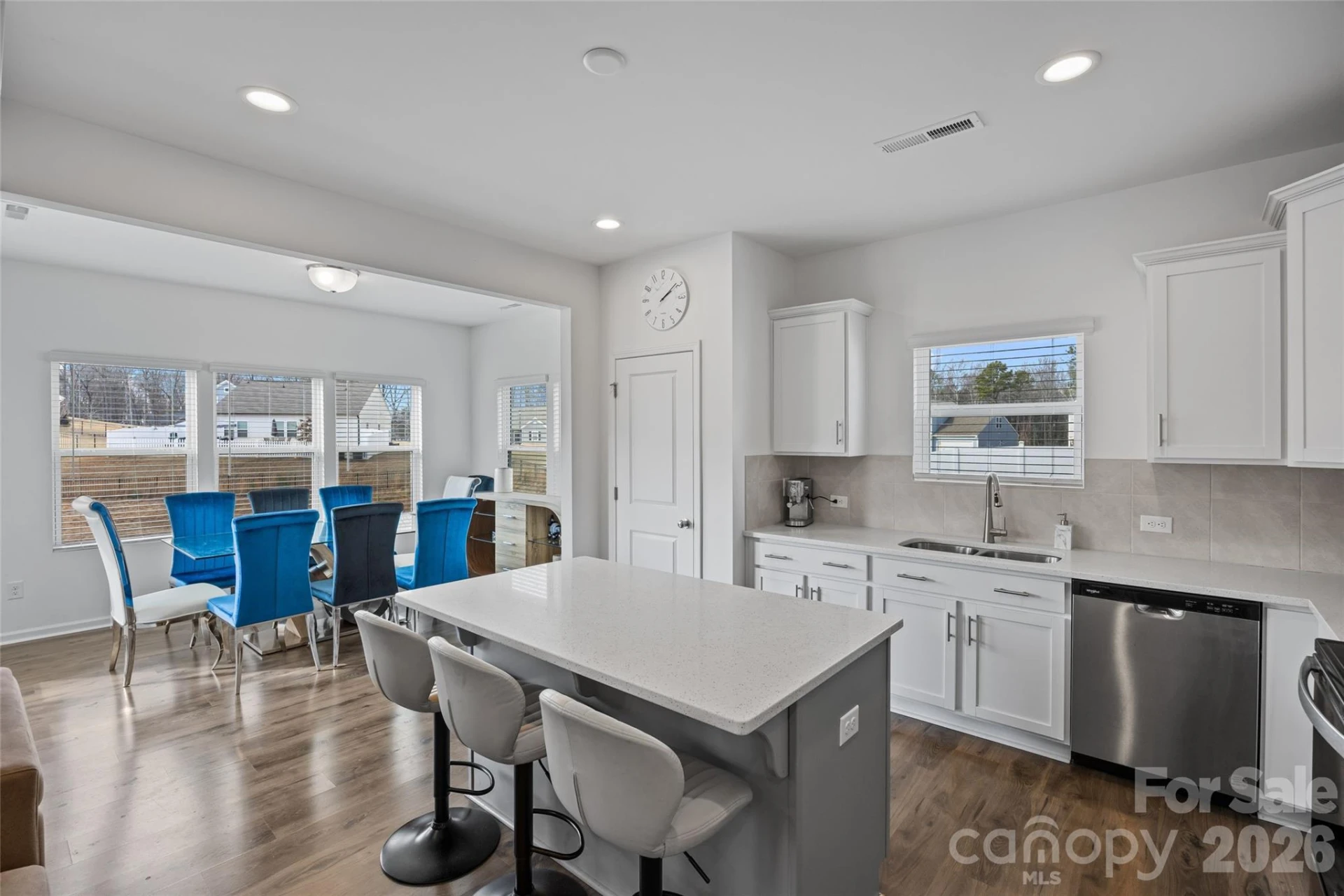 2502 Waverly Drive - Photo 7