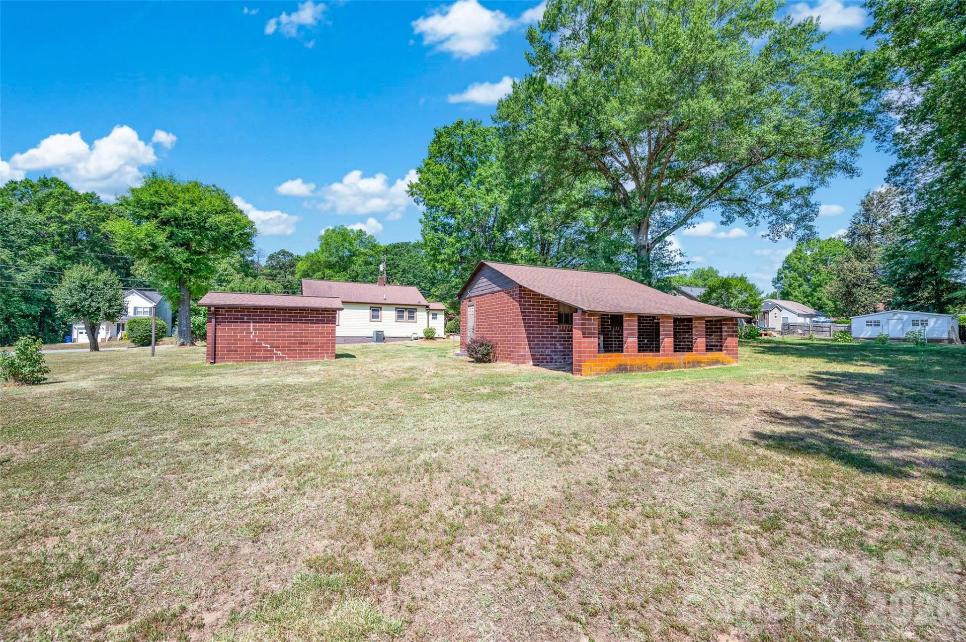 320 Cook Street - Photo 29