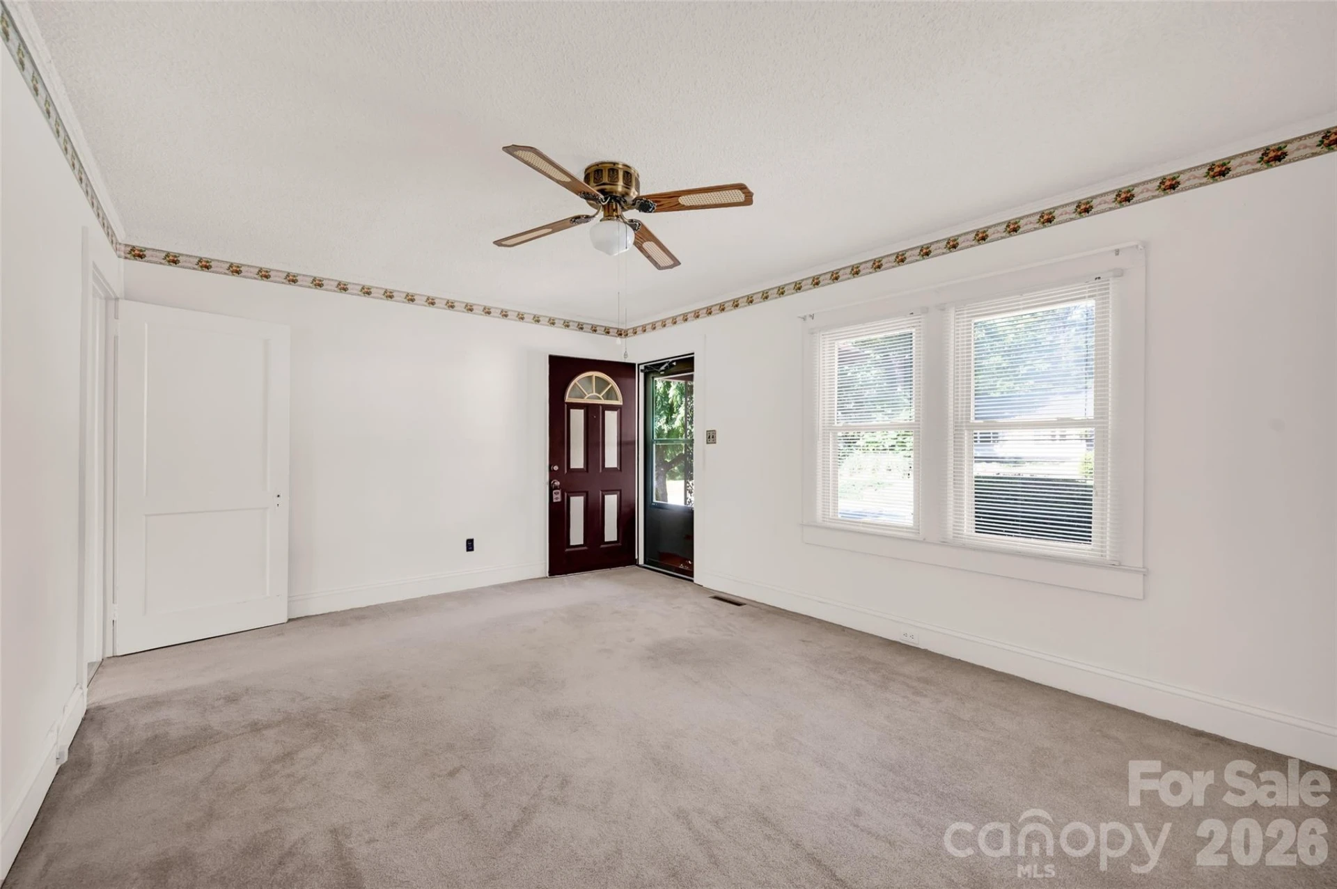 320 Cook Street - Photo 10