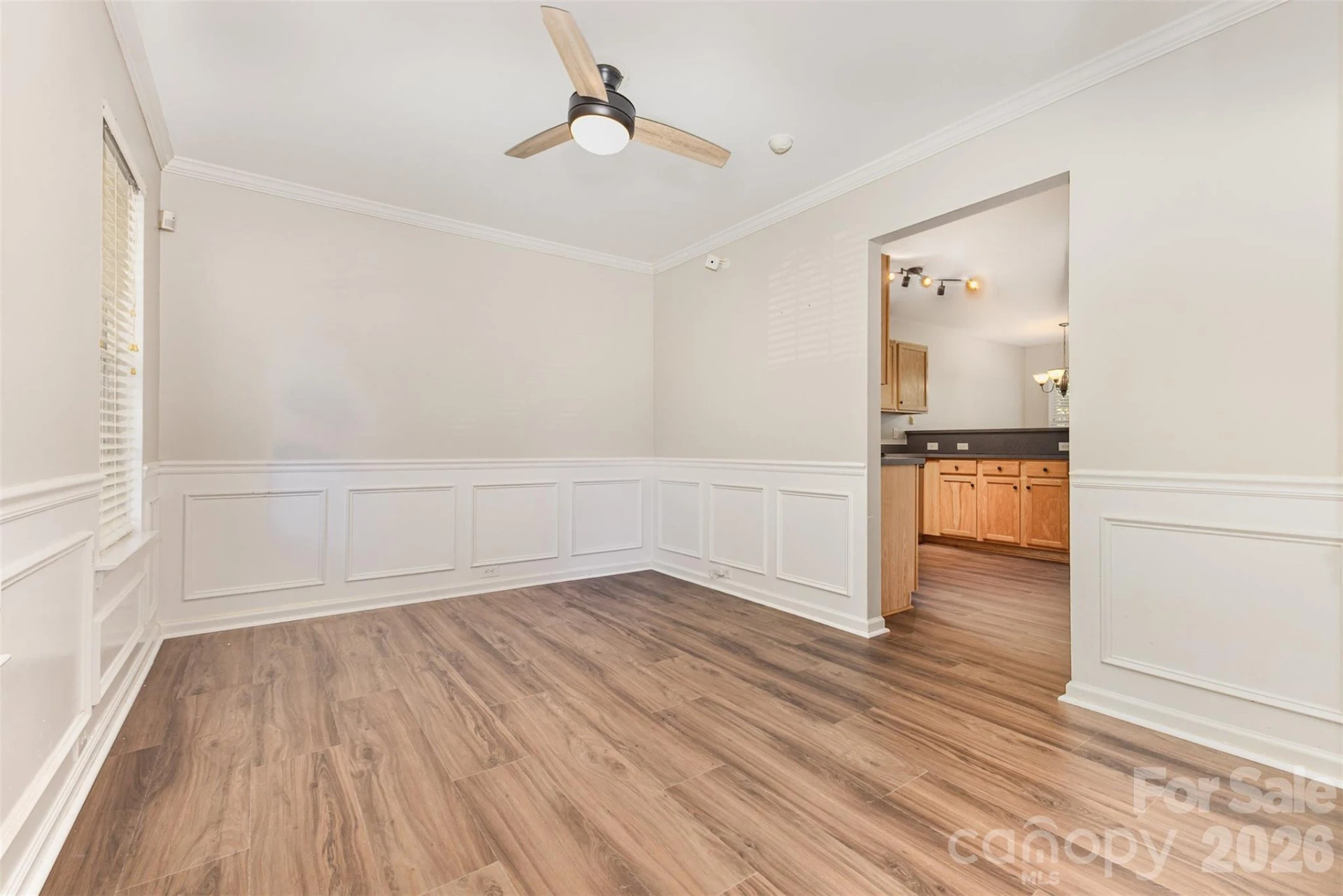 1535 Kingdom Way - Photo 18