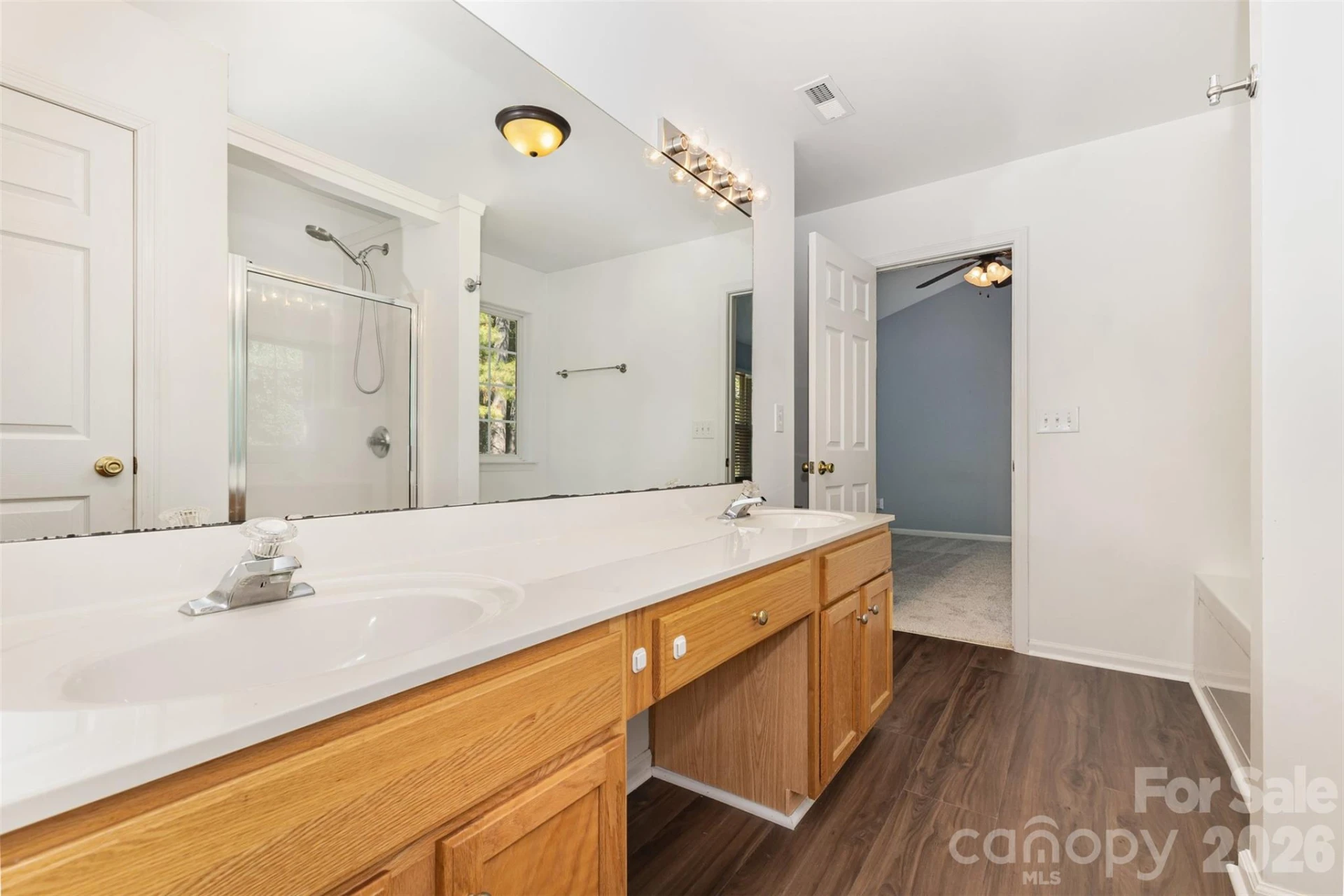 1535 Kingdom Way - Photo 25