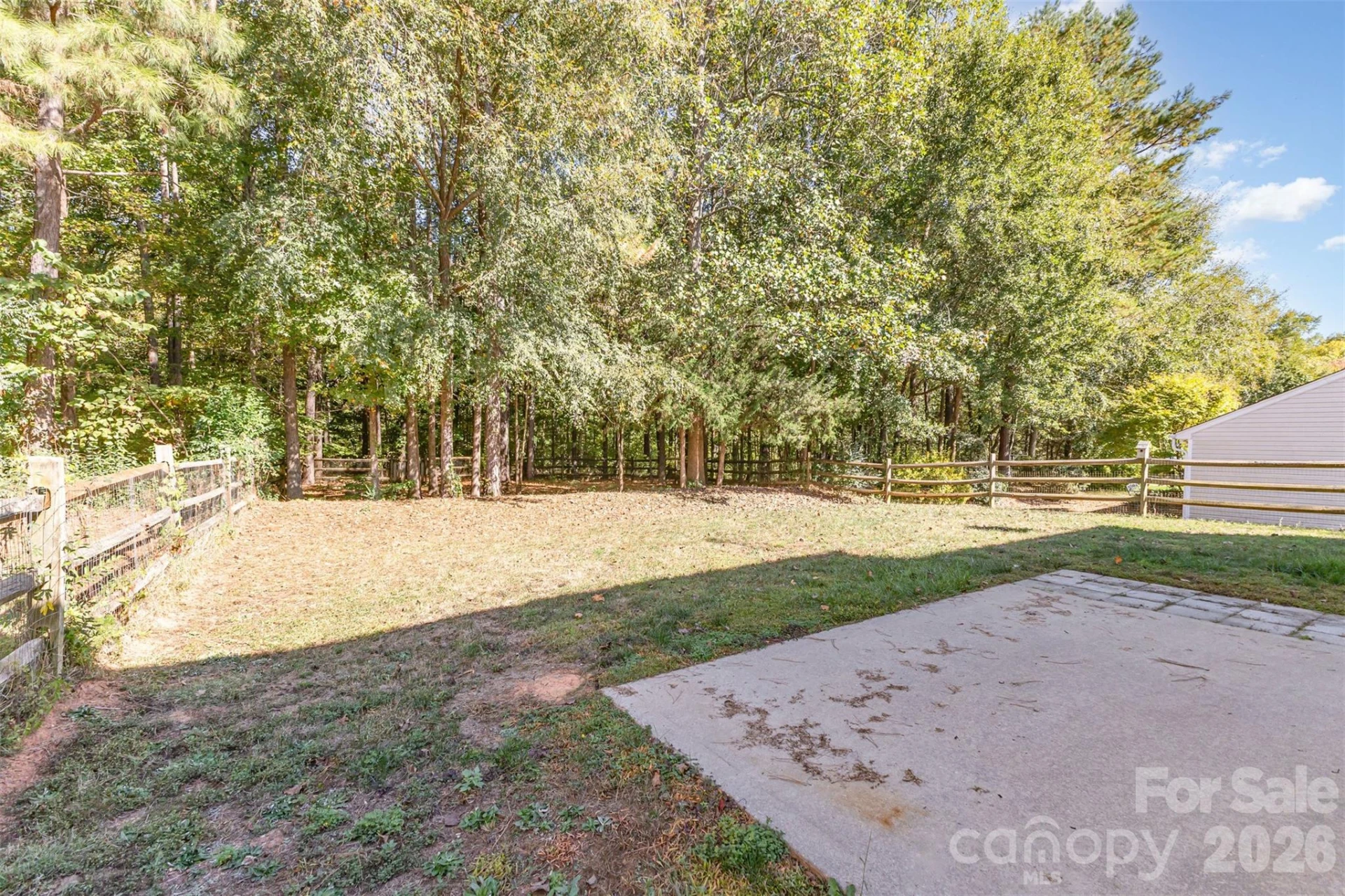 1535 Kingdom Way - Photo 32