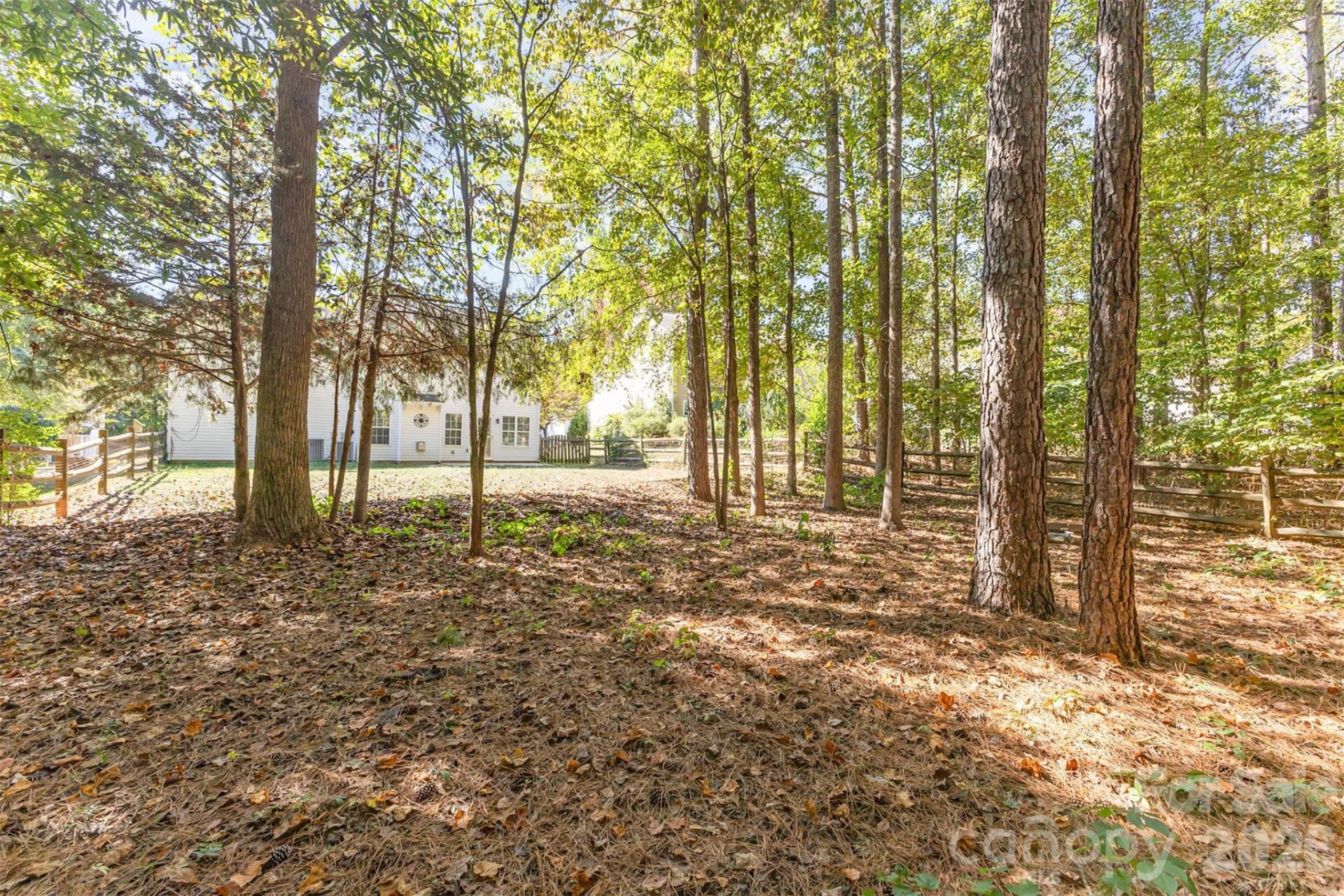 1535 Kingdom Way - Photo 35