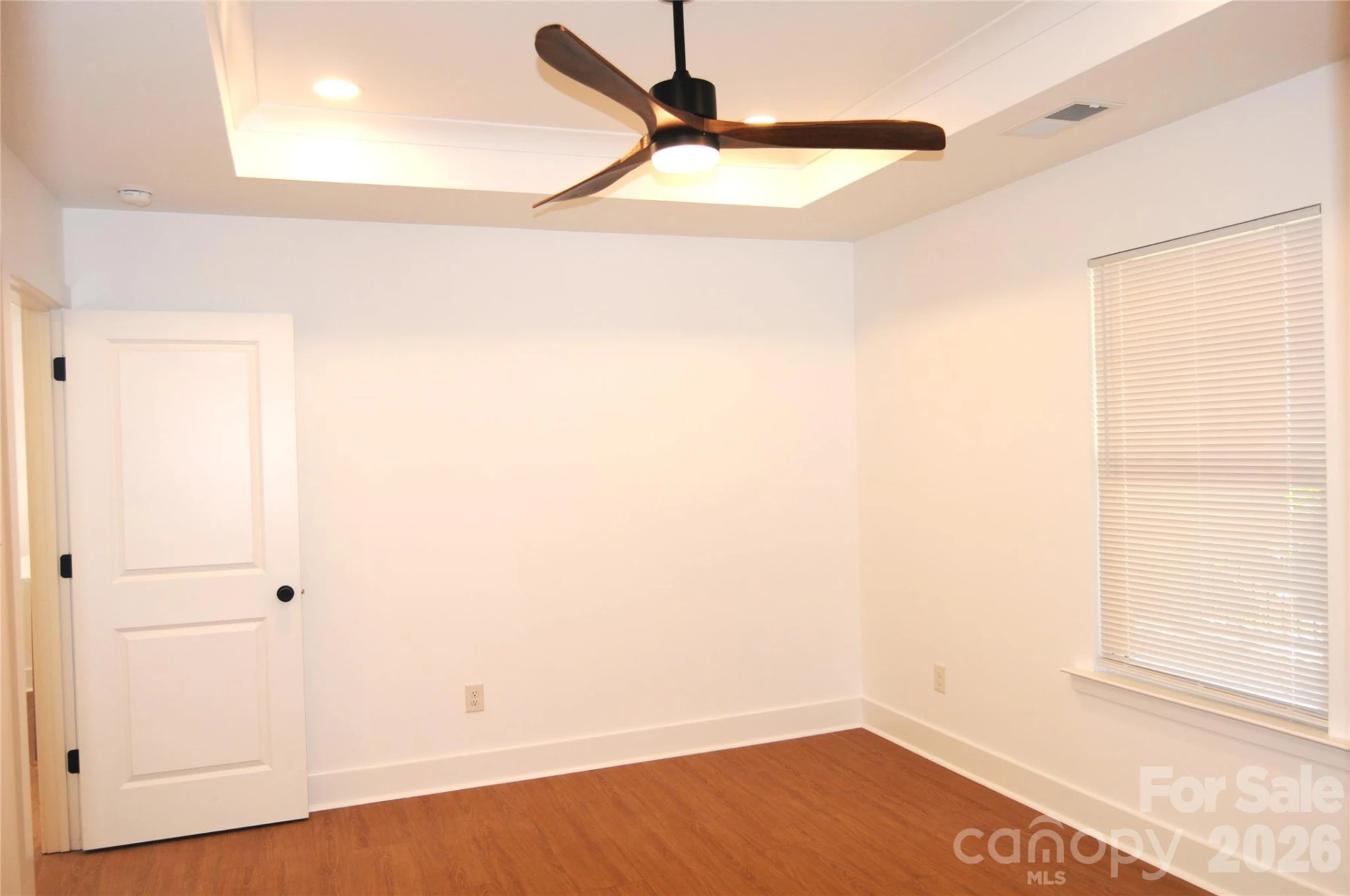 105 6th Avenue - Photo 20