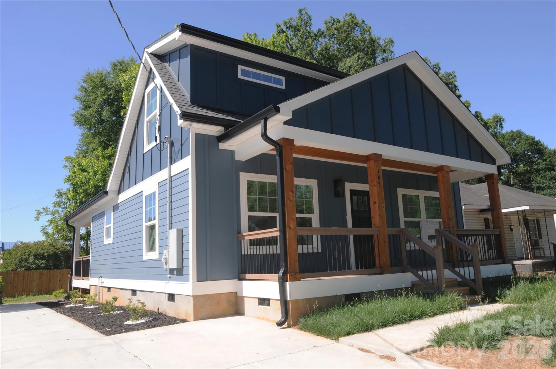 105 6th Avenue - Photo 3