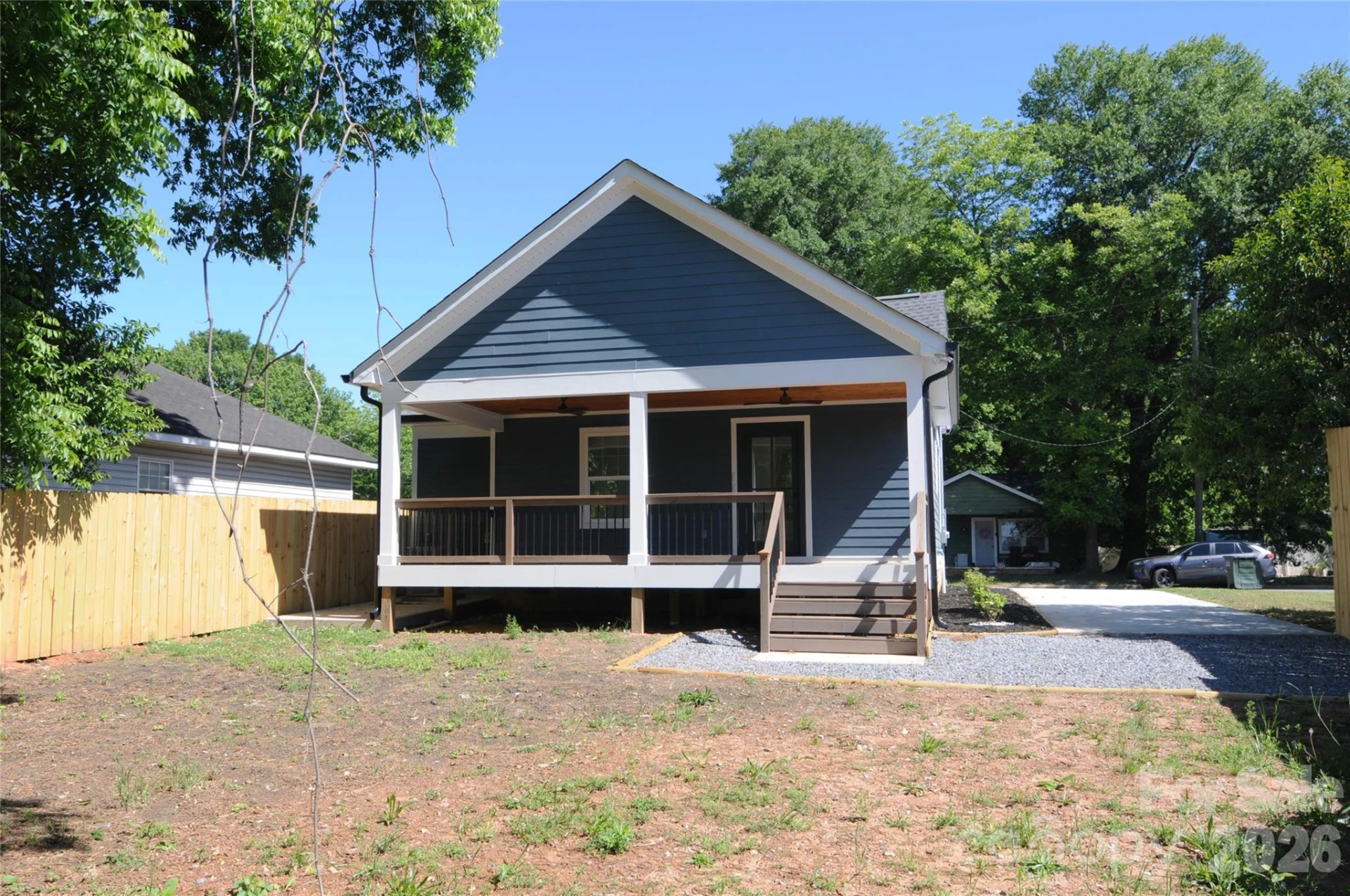 105 6th Avenue - Photo 7