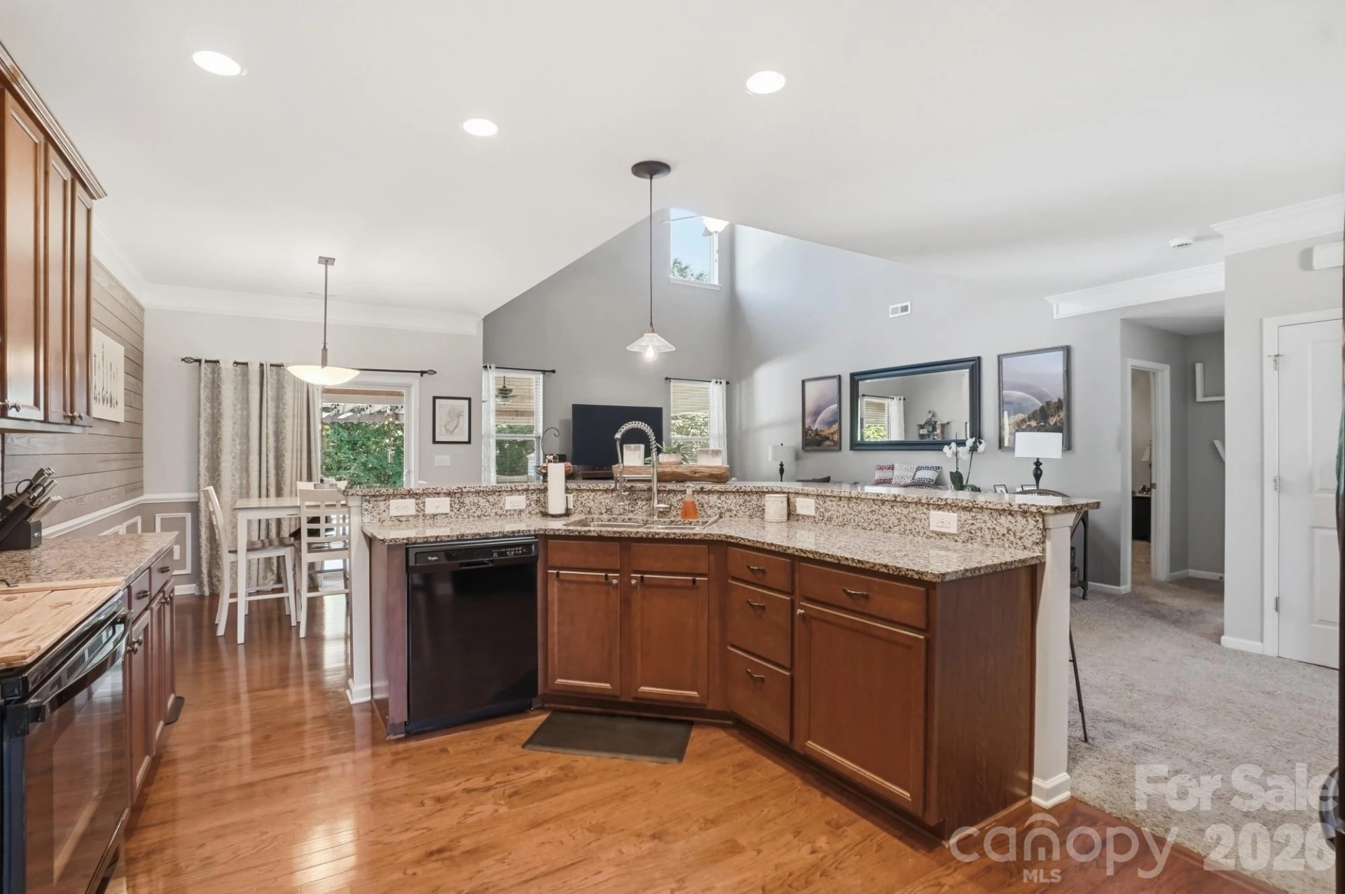 5514 Verrazano Drive - Photo 5