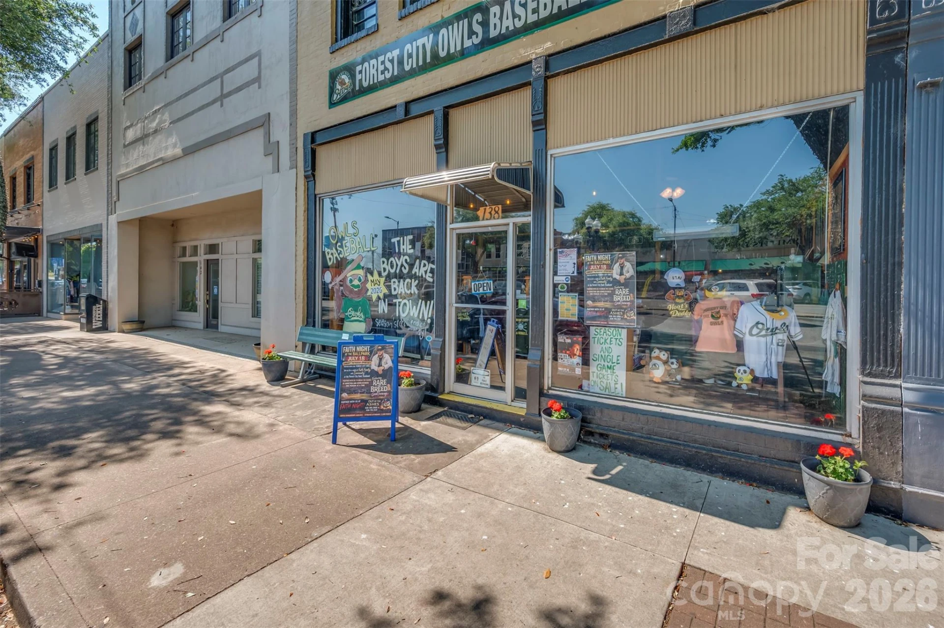 138 Main Street - Photo 3