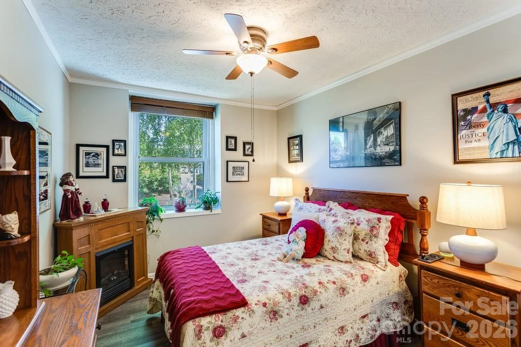 622 Haywood Street #102 - Photo 13