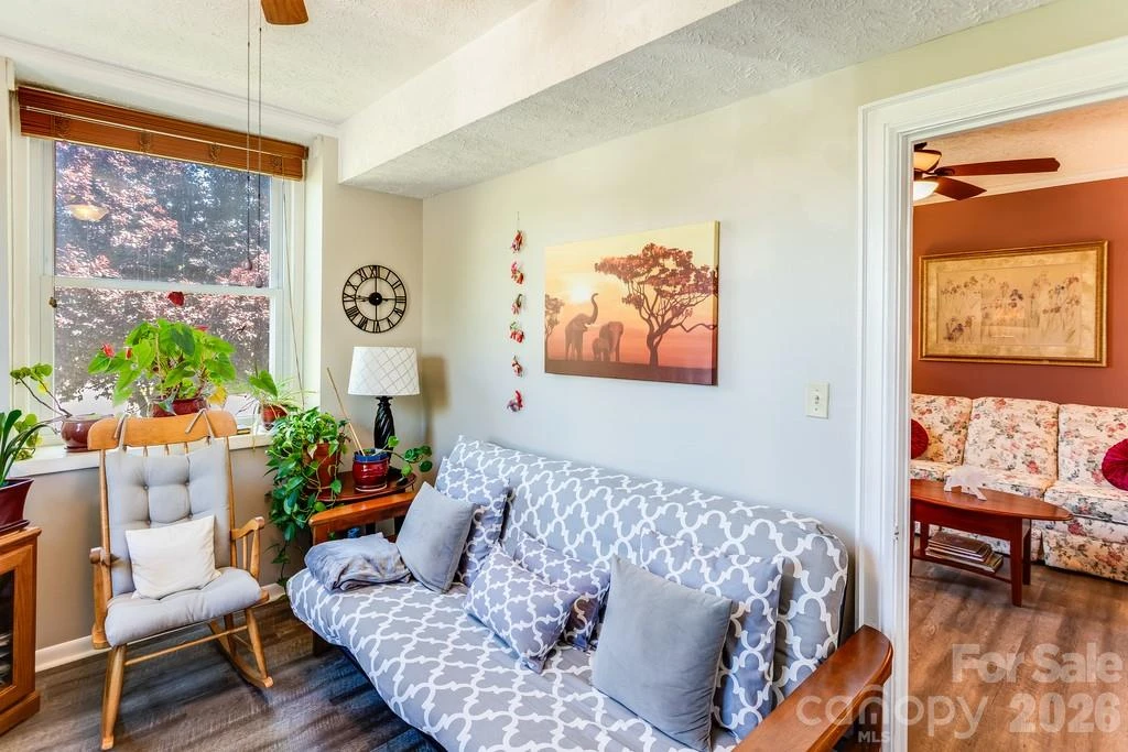 622 Haywood Street #102 - Photo 16