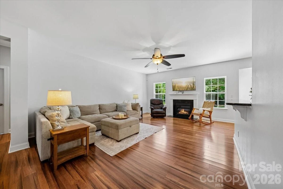 1006 Spring Rose Lane - Photo 11