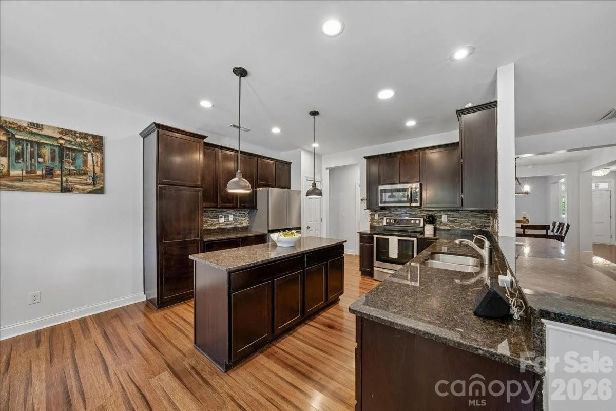 1006 Spring Rose Lane - Photo 16