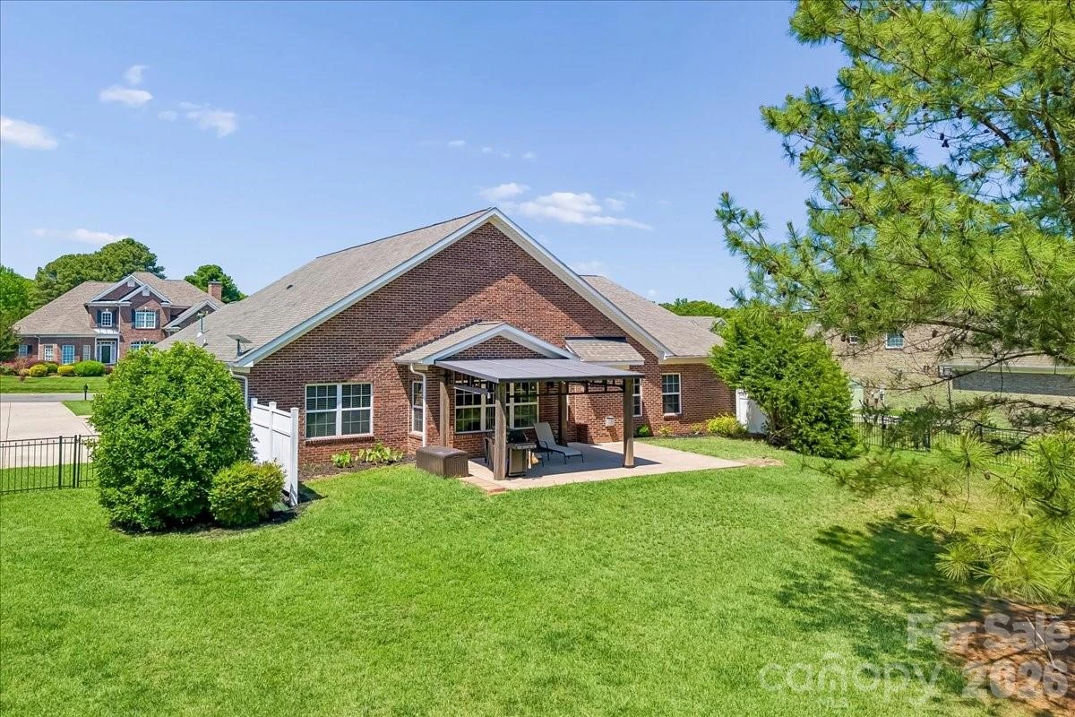 1006 Spring Rose Lane - Photo 38