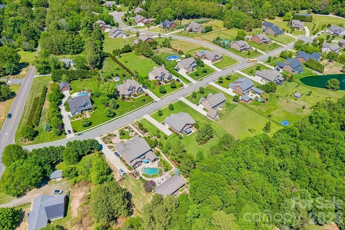 1006 Spring Rose Lane - Photo 48