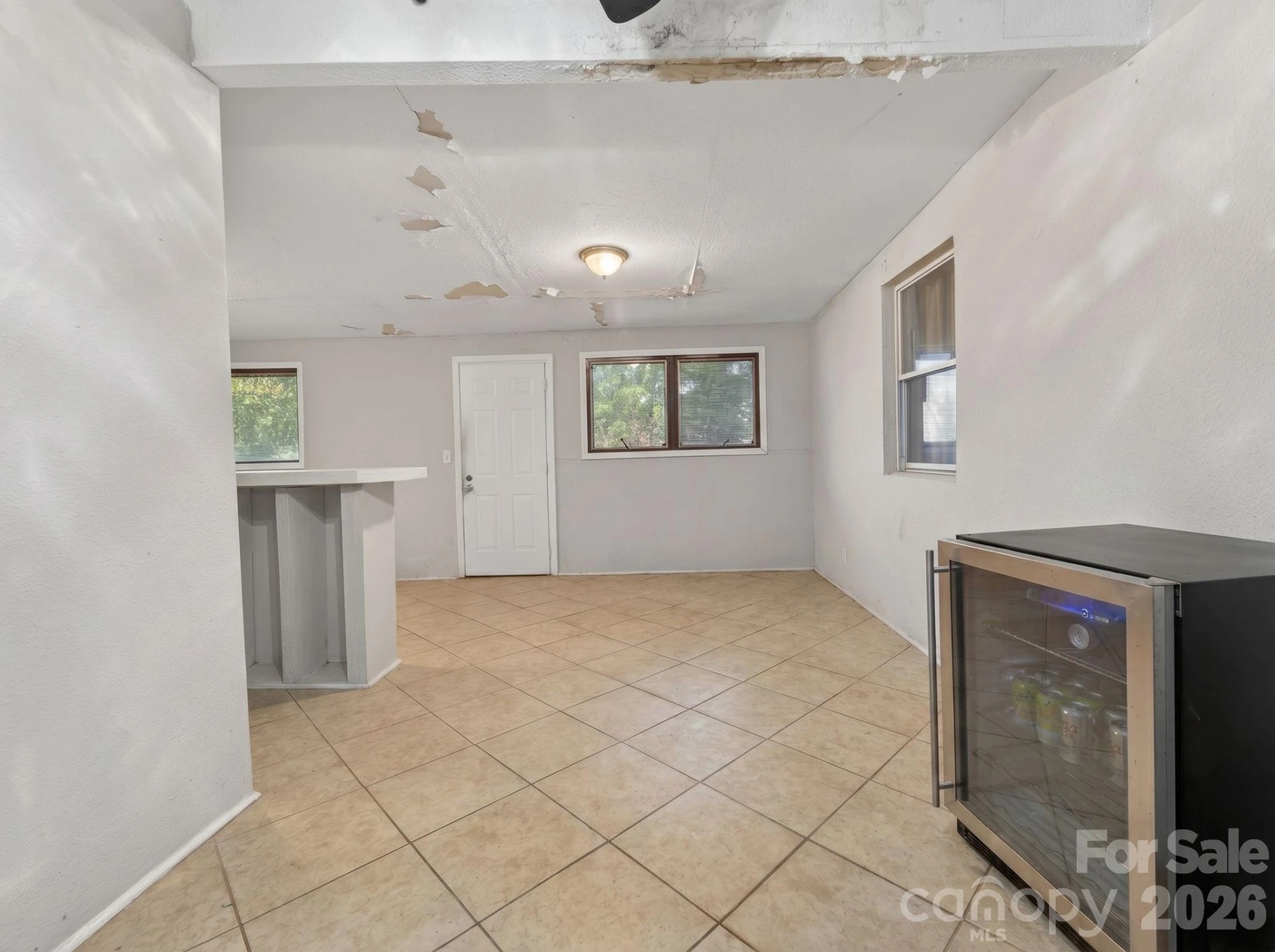 2120 Amesbury Avenue - Photo 23