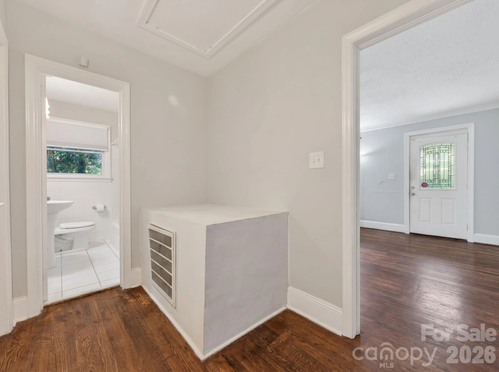 2120 Amesbury Avenue - Photo 26