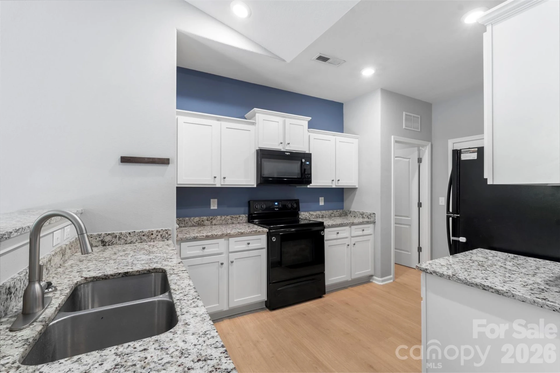 7318 Cuddington Drive - Photo 15