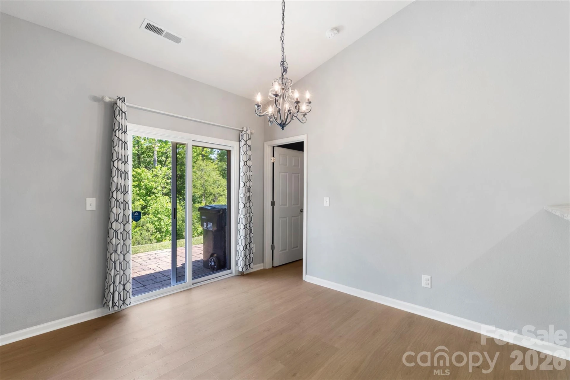 7318 Cuddington Drive - Photo 20