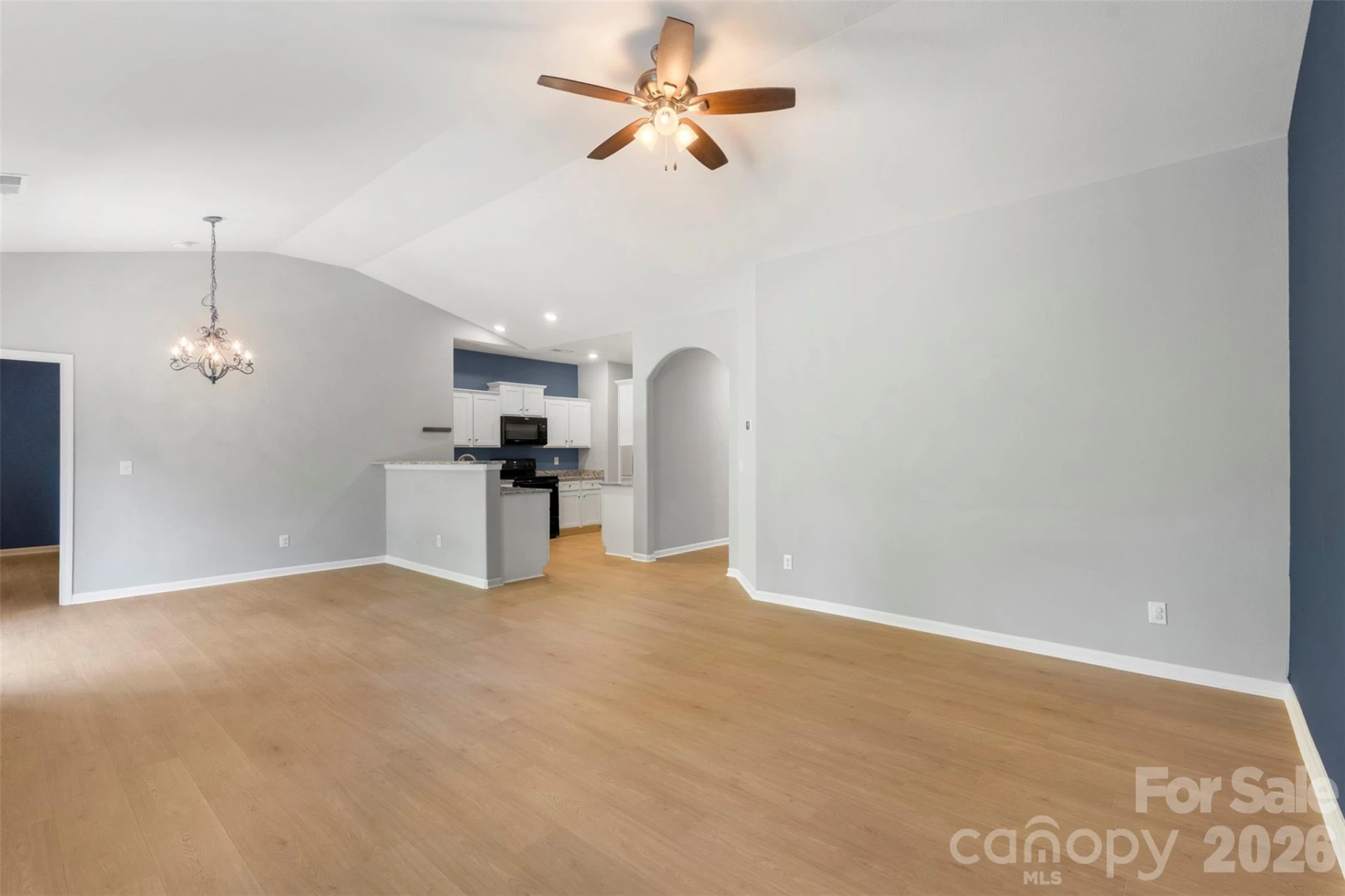 7318 Cuddington Drive - Photo 10