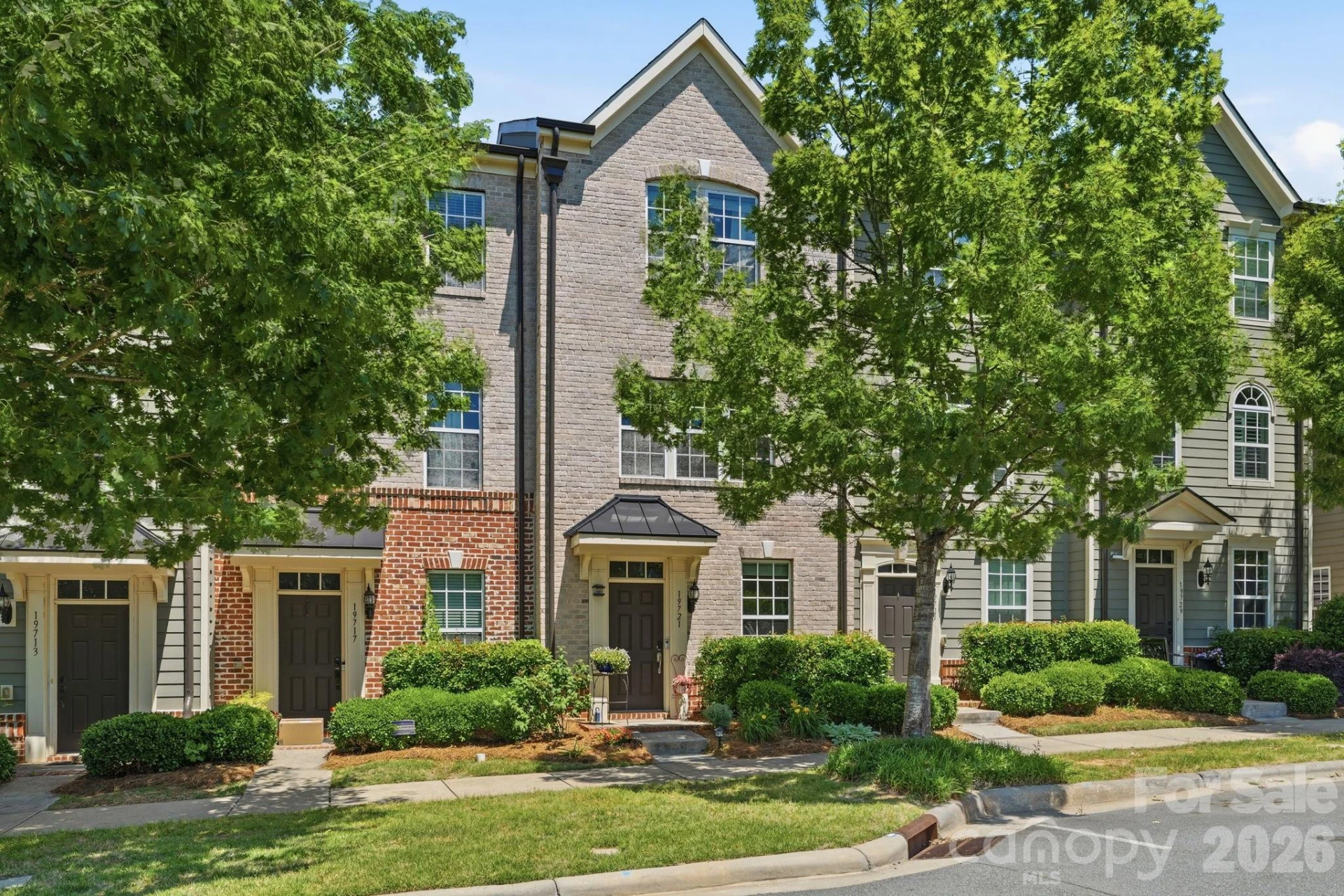 19721 Playwrights Way - Photo 2